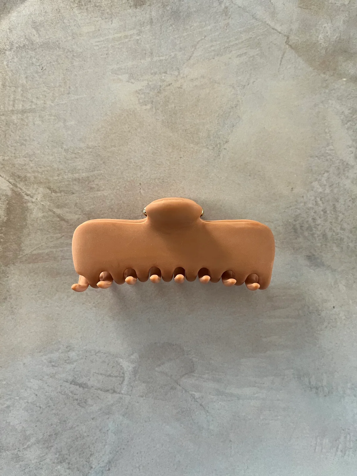 ヘアクリップ　おしゃれ　UNDO HAIRWARE（ウンド ヘアウェア）No. 4 Claw Clip ￥5,900