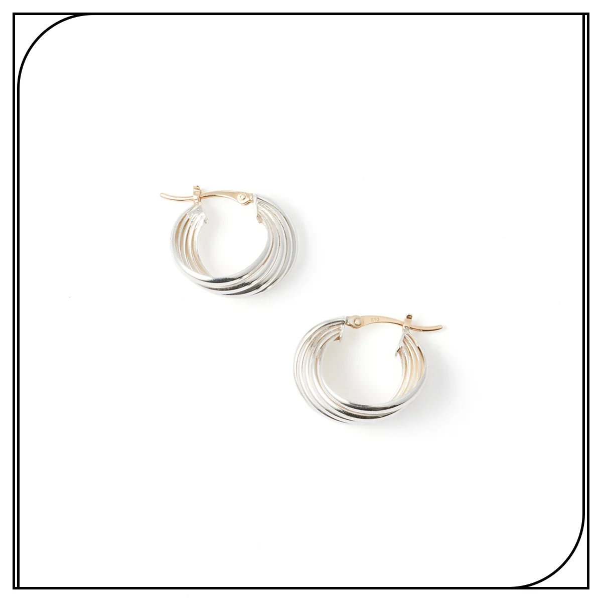 ピアス￥25,300／リラ／スピック＆スパン ルミネ有楽町店(サム バイ リラ)