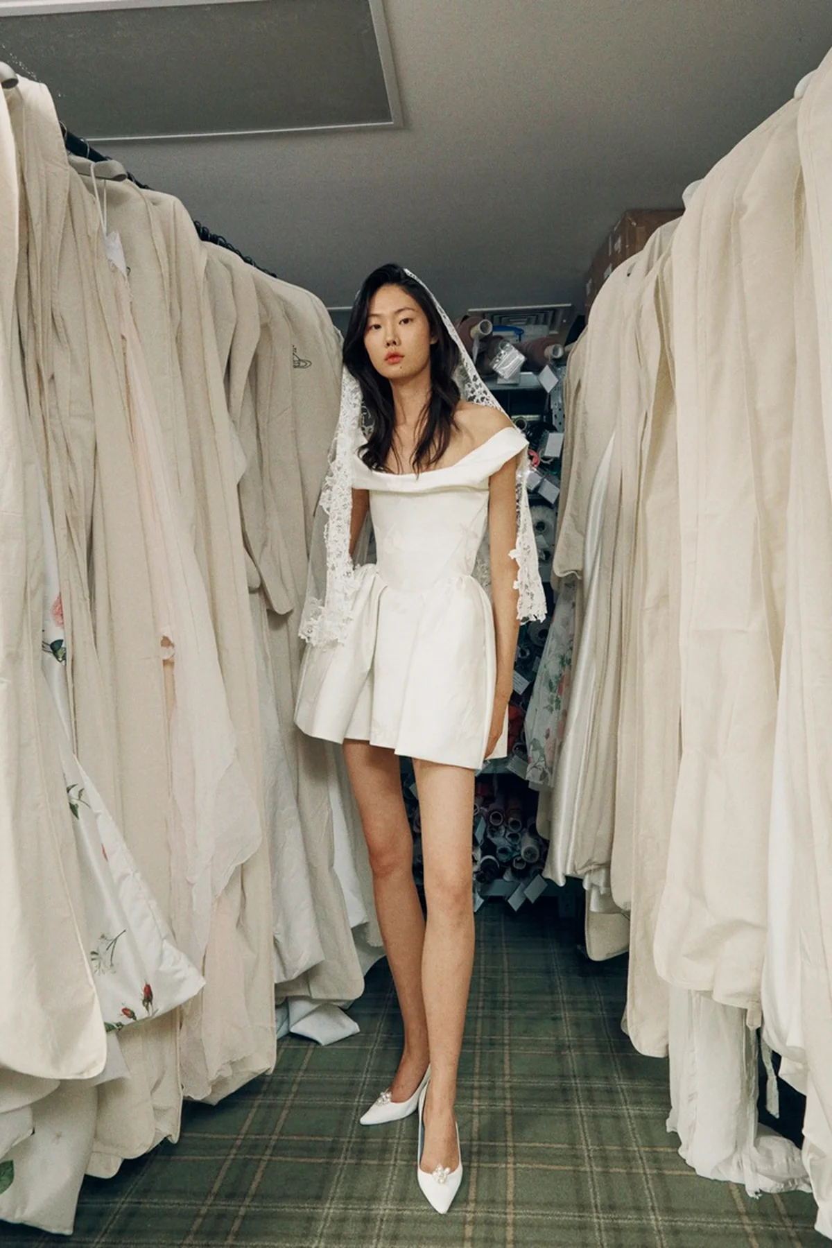 ヴィヴィアン・ウエストウッドのウェディング・ミニドレス