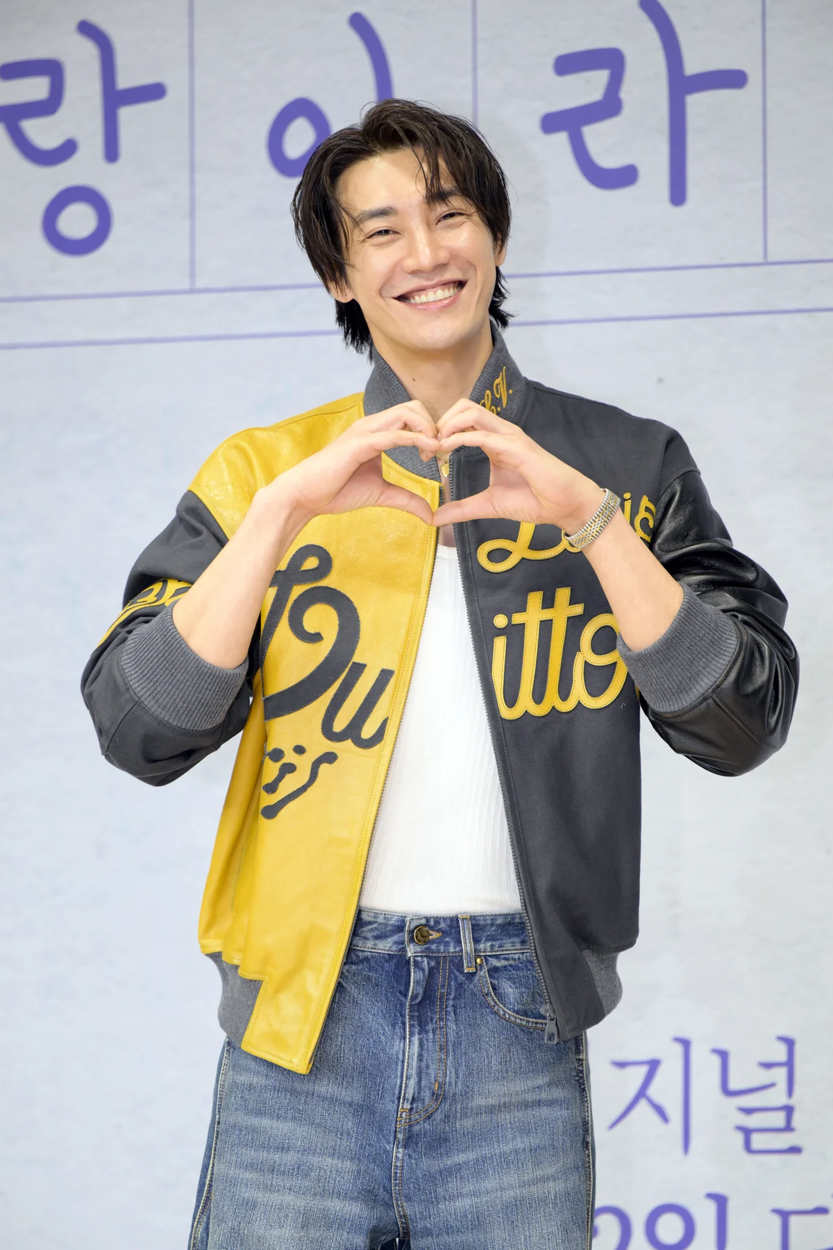 キム・ヨングァン　Kim Young-kwang　韓国俳優　韓国ドラマ『愛だと言って』制作発表会時の様子。