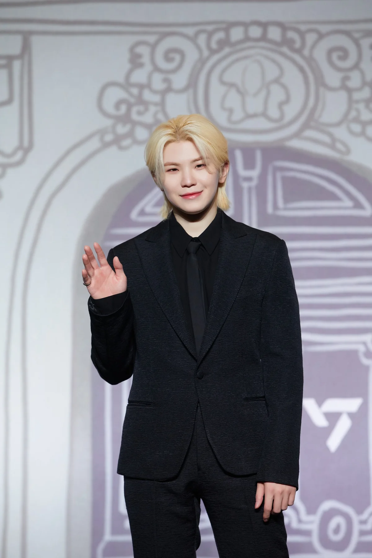 WOOZI　SEVENTEEN　セブンティーン　セブチ　新アルバム「17 IS RIGHT HERE」の記者会見の様子