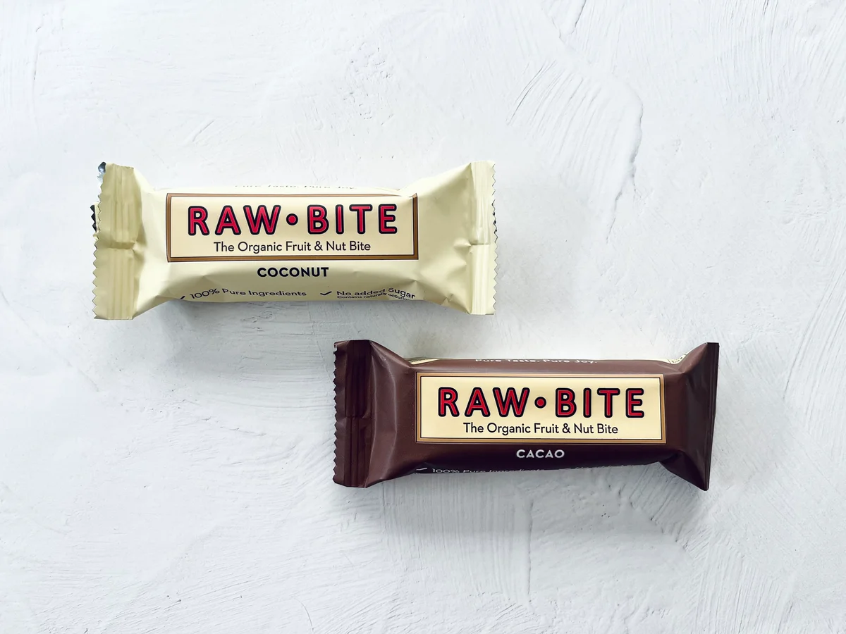 ヘルシースイーツ　ローバイト　RAE BITE　ココナッツ、カカオ　フルーツバー