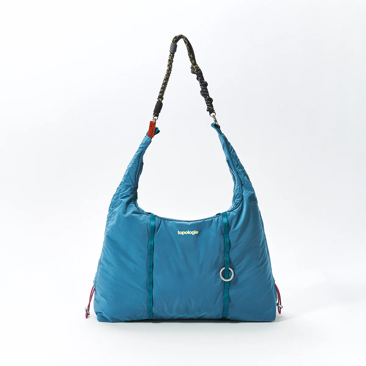 トポロジーの「クラウド ホーボー ミディアム」　正面