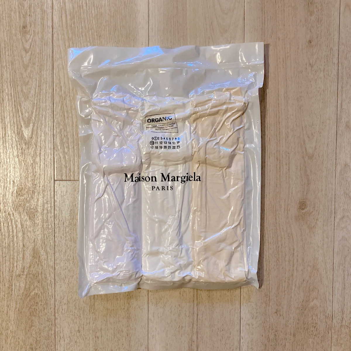 メゾン マルジェラの3パックTシャツ 1