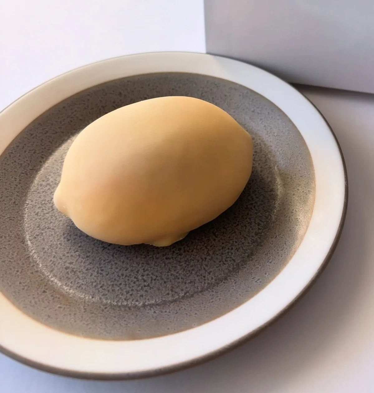 新潟、ルーテシアのレモンケーキ中身