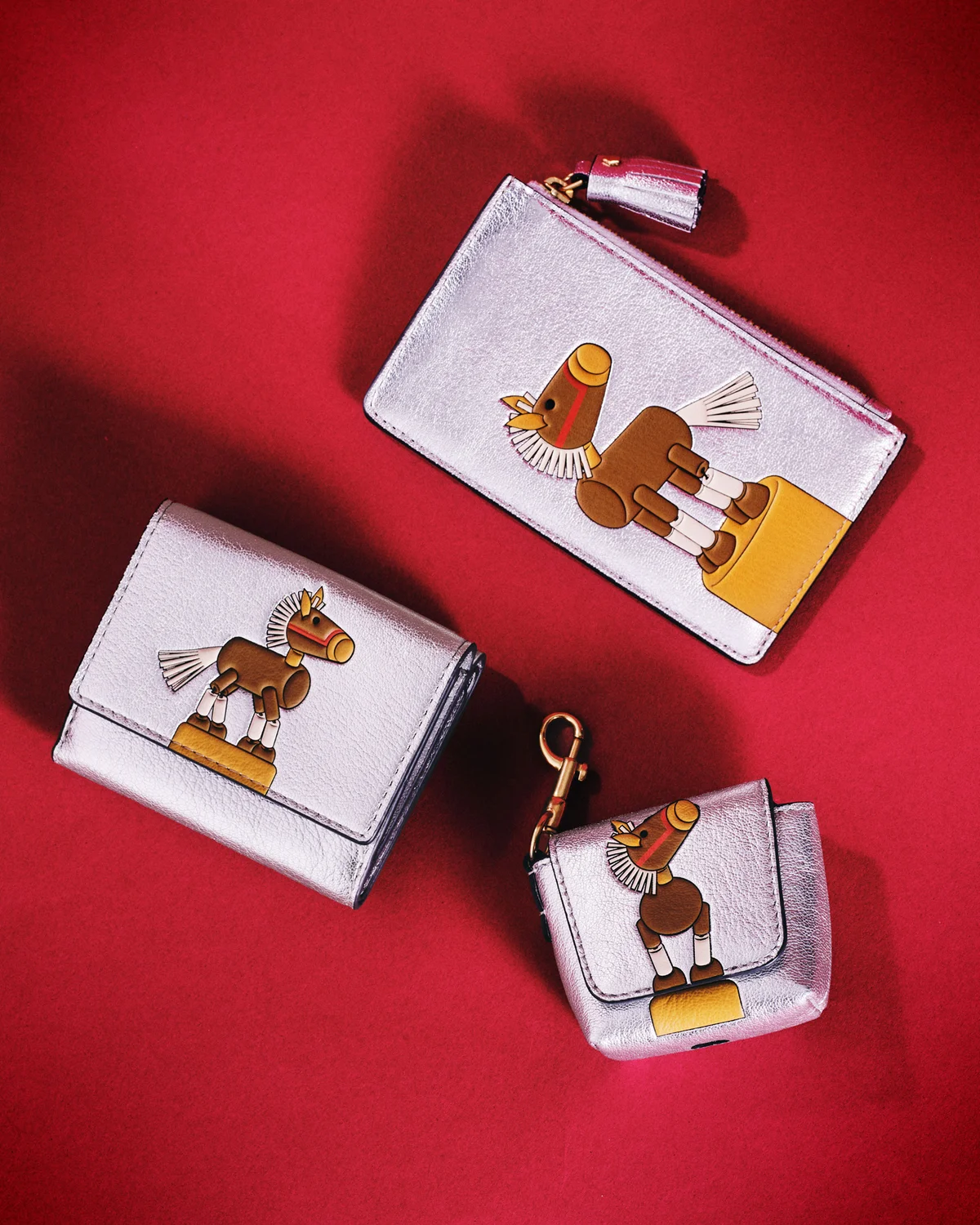 アニヤ・ハインドマーチの2026年干支コレクション