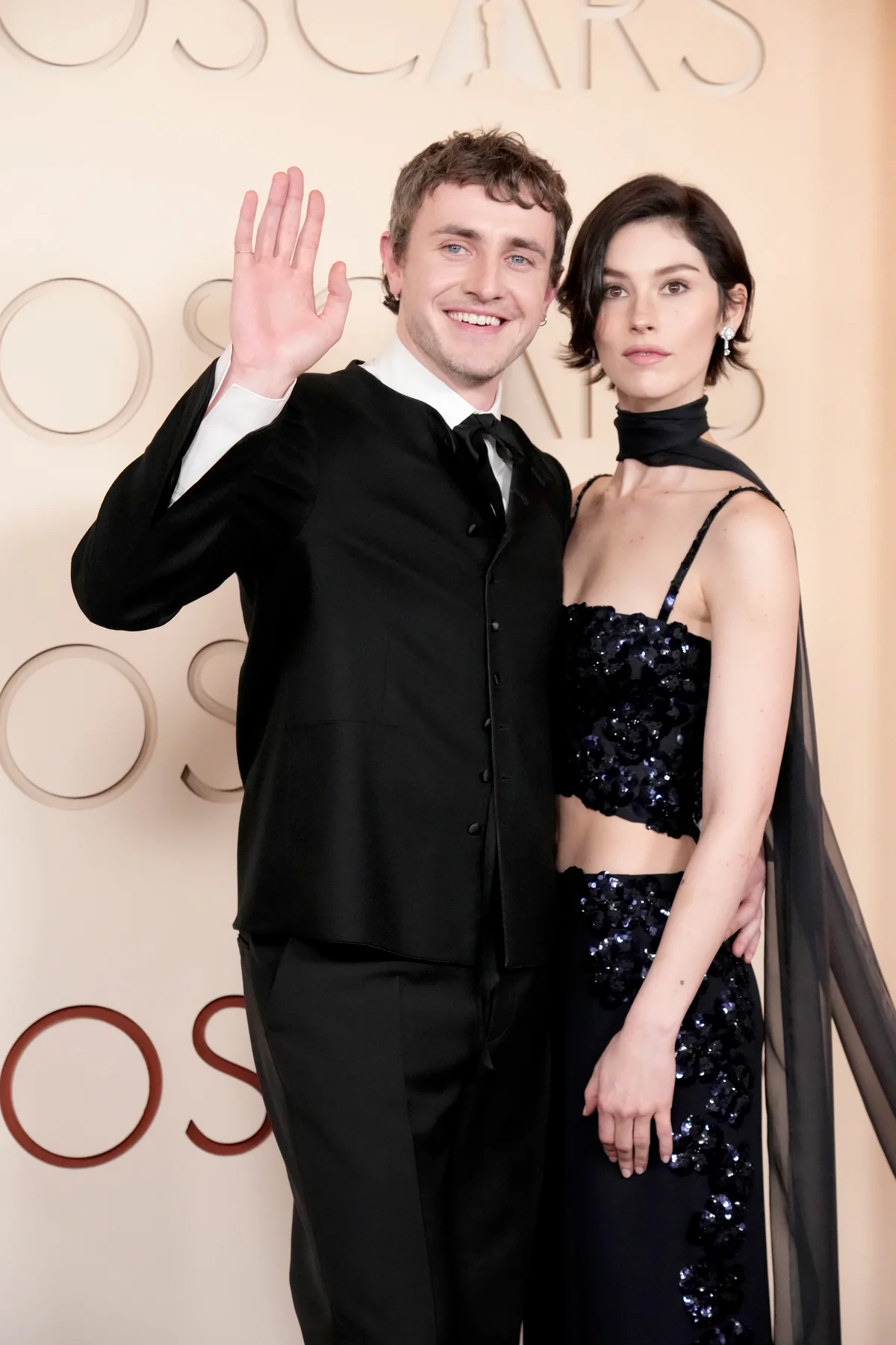 『ハムネット』ポール・メスカルと歌手のグレイシー・エイブラムスとアカデミー賞2026に出席