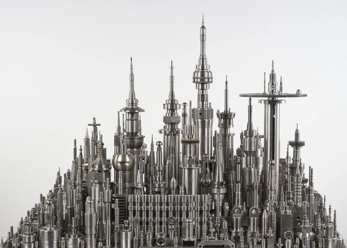 金属の持つ両義性を音楽、映像、造形の側面の画像_1