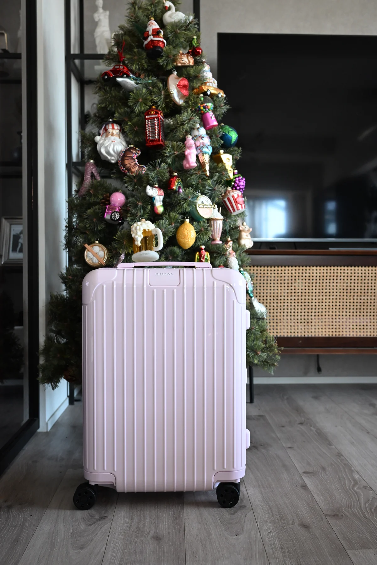 リモワ エッセンシャル キャビン バレリーナピンク