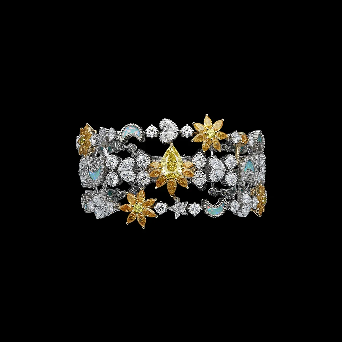「ベル ディオール ソレイユ セレスト」ブレスレット〈YG、WG、ホワイトダイヤモンド、オレンジダイヤモンド、イエローダイヤモンド、ホワイトオパール、ターコイズ〉
