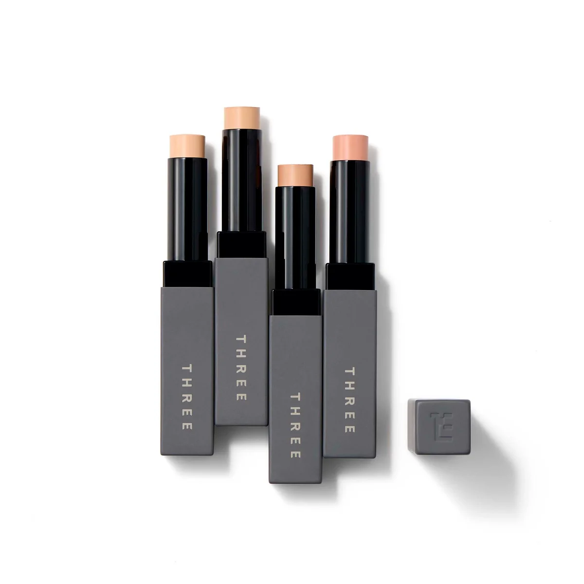 THREE アドバンスド コンシーラーワンド