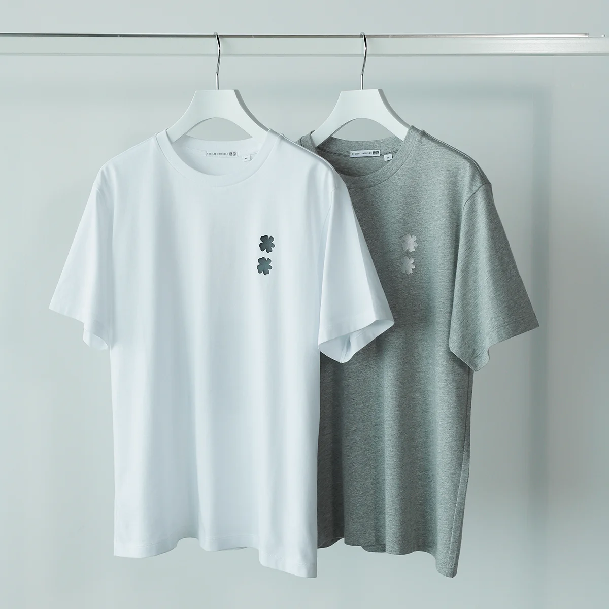 ユニクロ アンド セシリー バンセンのグラフィックT