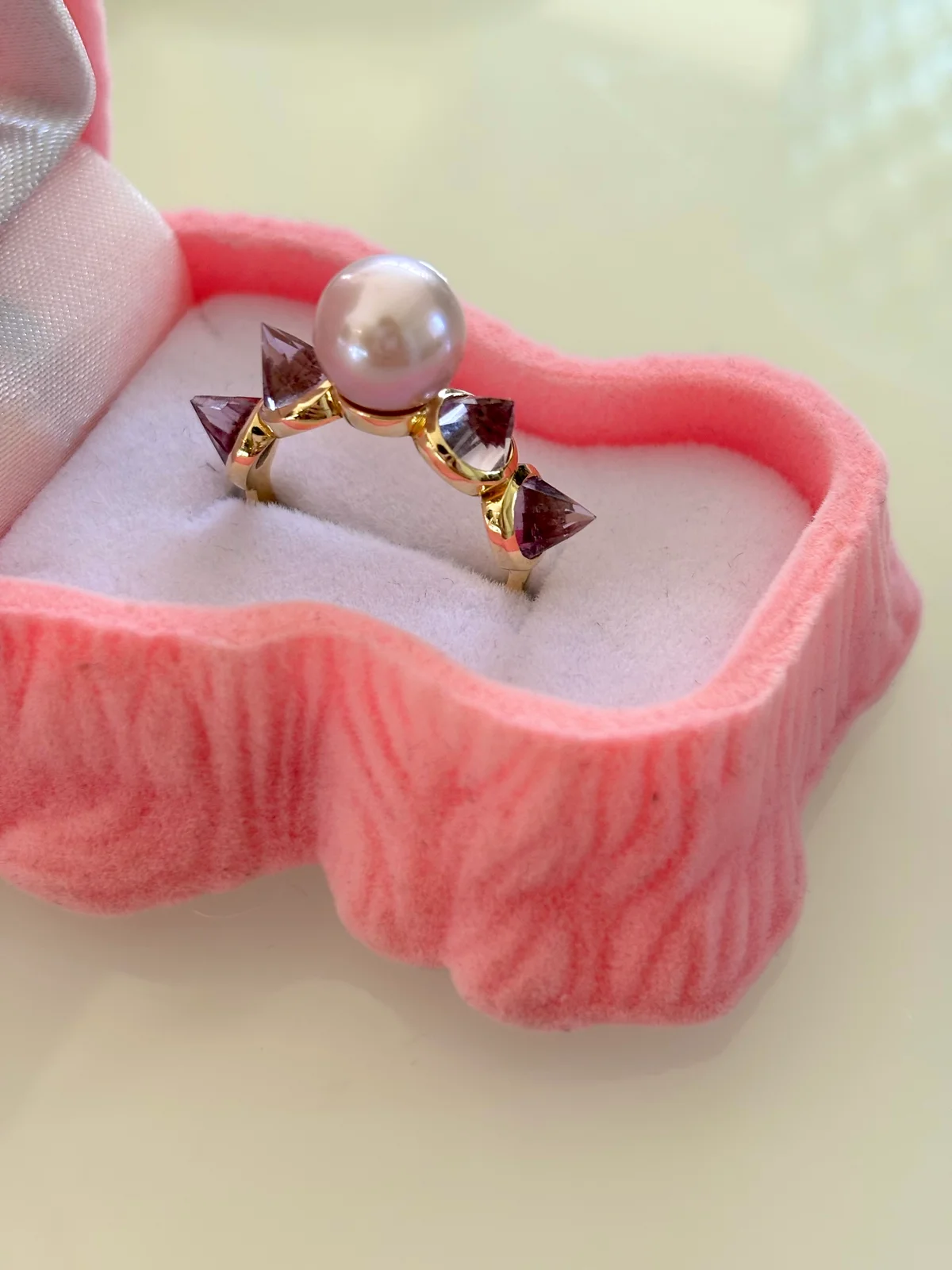 ミカジュエリーのGoddess Ring