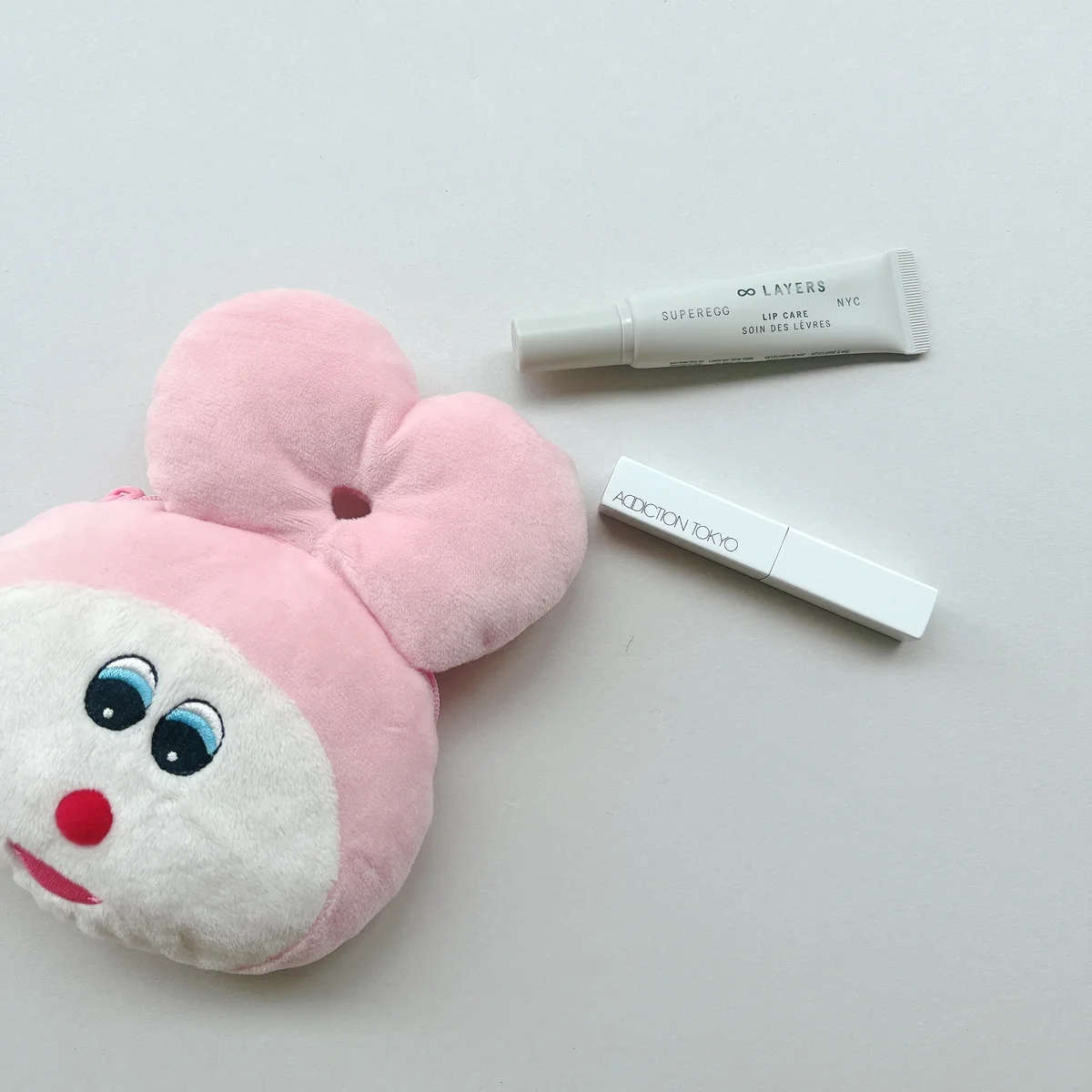 SUPEREGGの∞(Infinite) Layers Lip Care