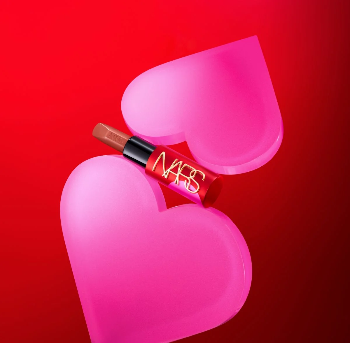 NARS エクスプリシット リップスティック 810A ￥5,280〈2025年1月8日限定発売〉