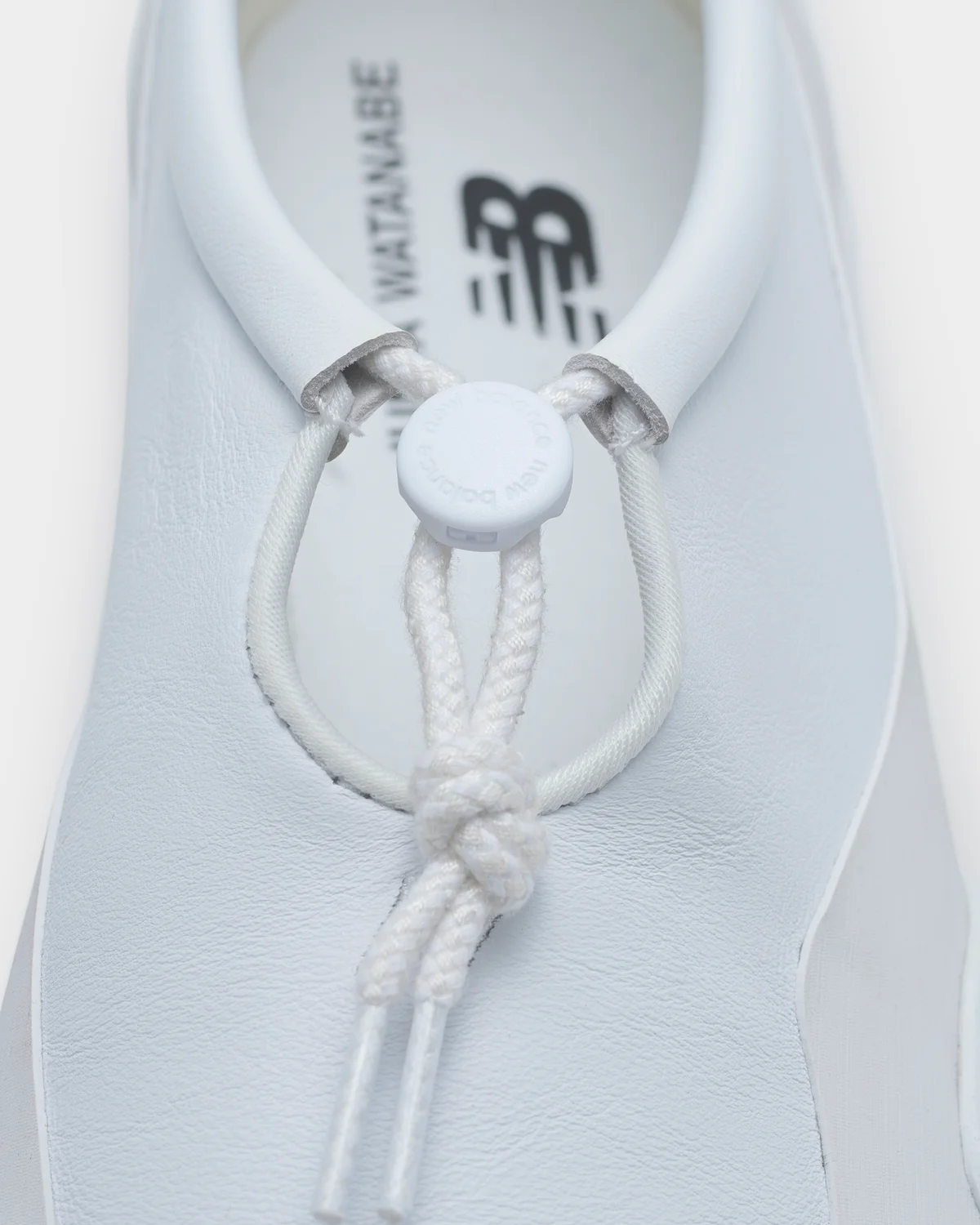 コラボレーションシューズ「ジュンヤ ワタナベ × ニューバランス MT10T」