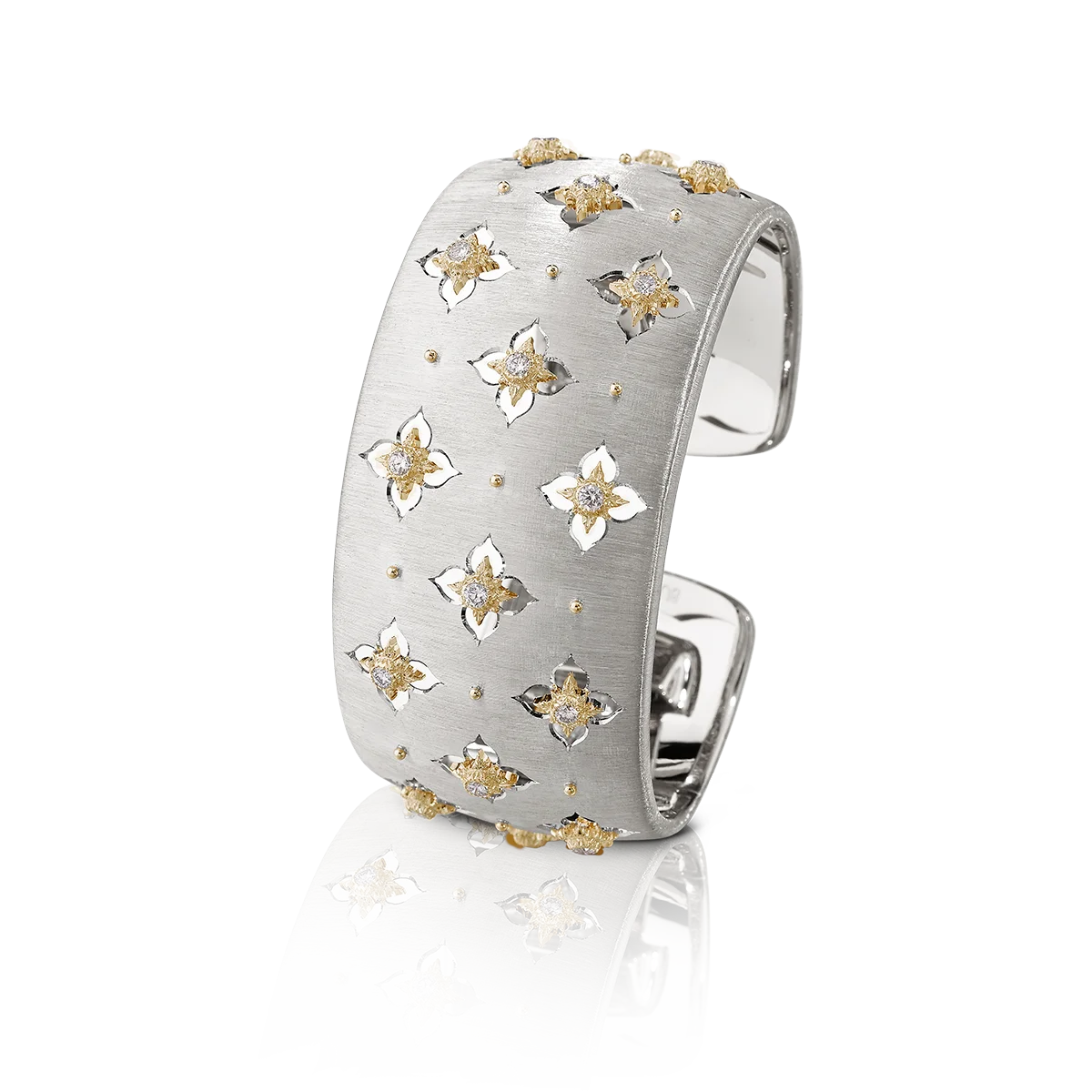ブチェラッティ（Buccellati）　「マクリ・ジーリオ」ブレスレット