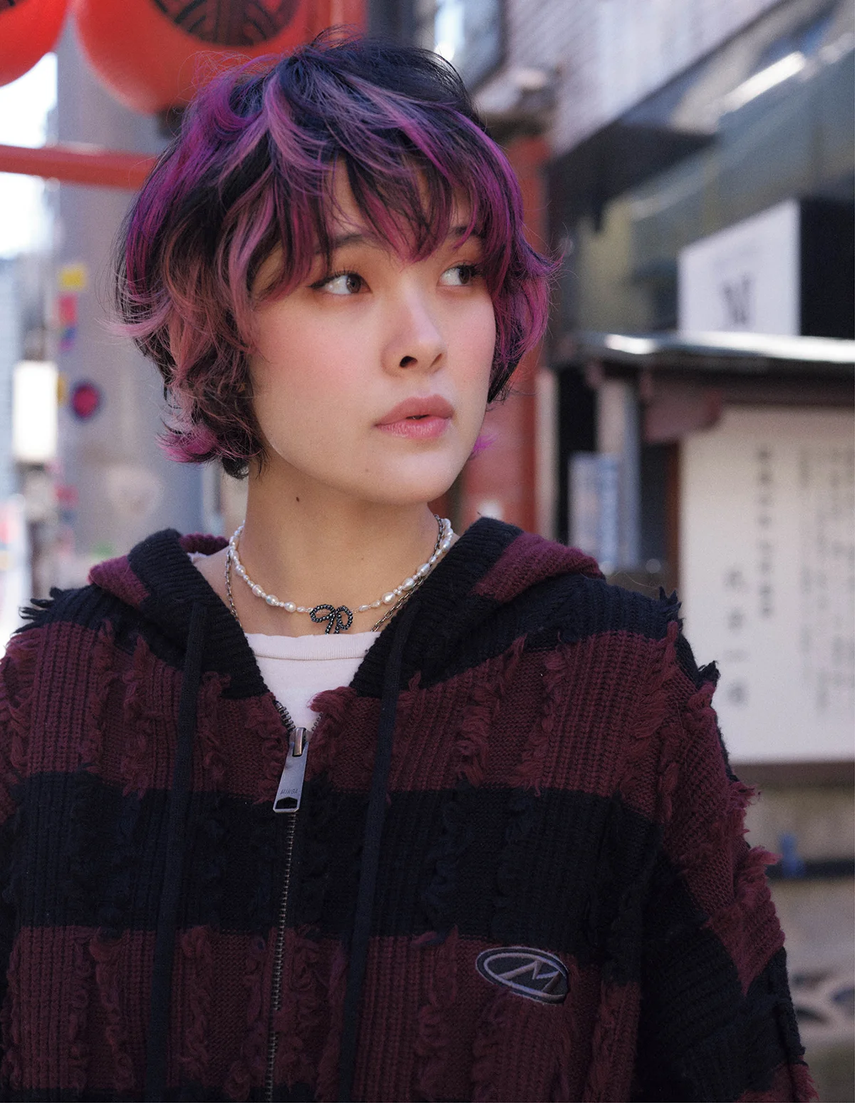 メイ・シモネス