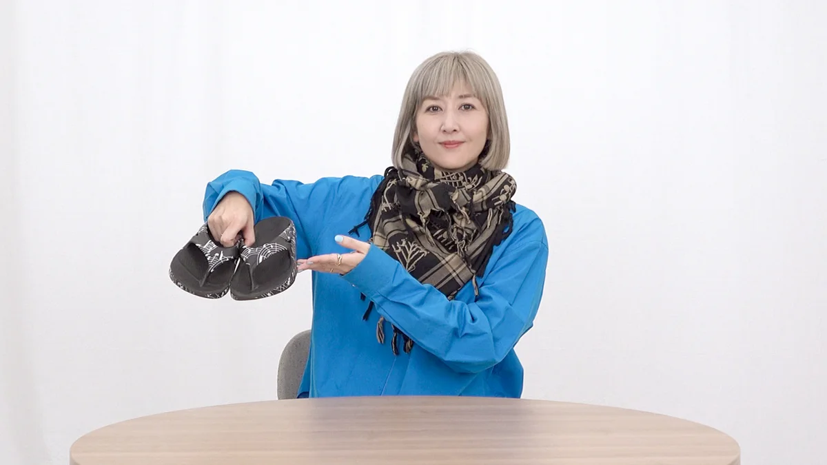 エディターMATSUEのベストバイ　ウーフォス×タカヒロミヤシタザソロイスト.のリカバリーサンダル