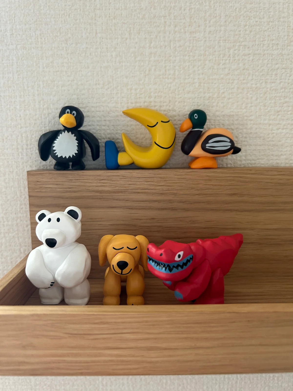 DAISUKE KONDO　カプセルトイ　art collection mascot figure　２　各400円