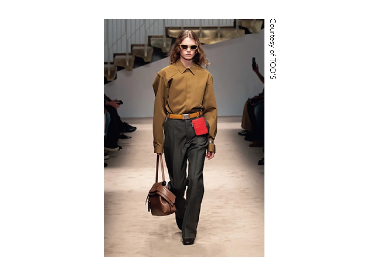 TOD’S（トッズ）　バッグ「ウェーブ バッグ」