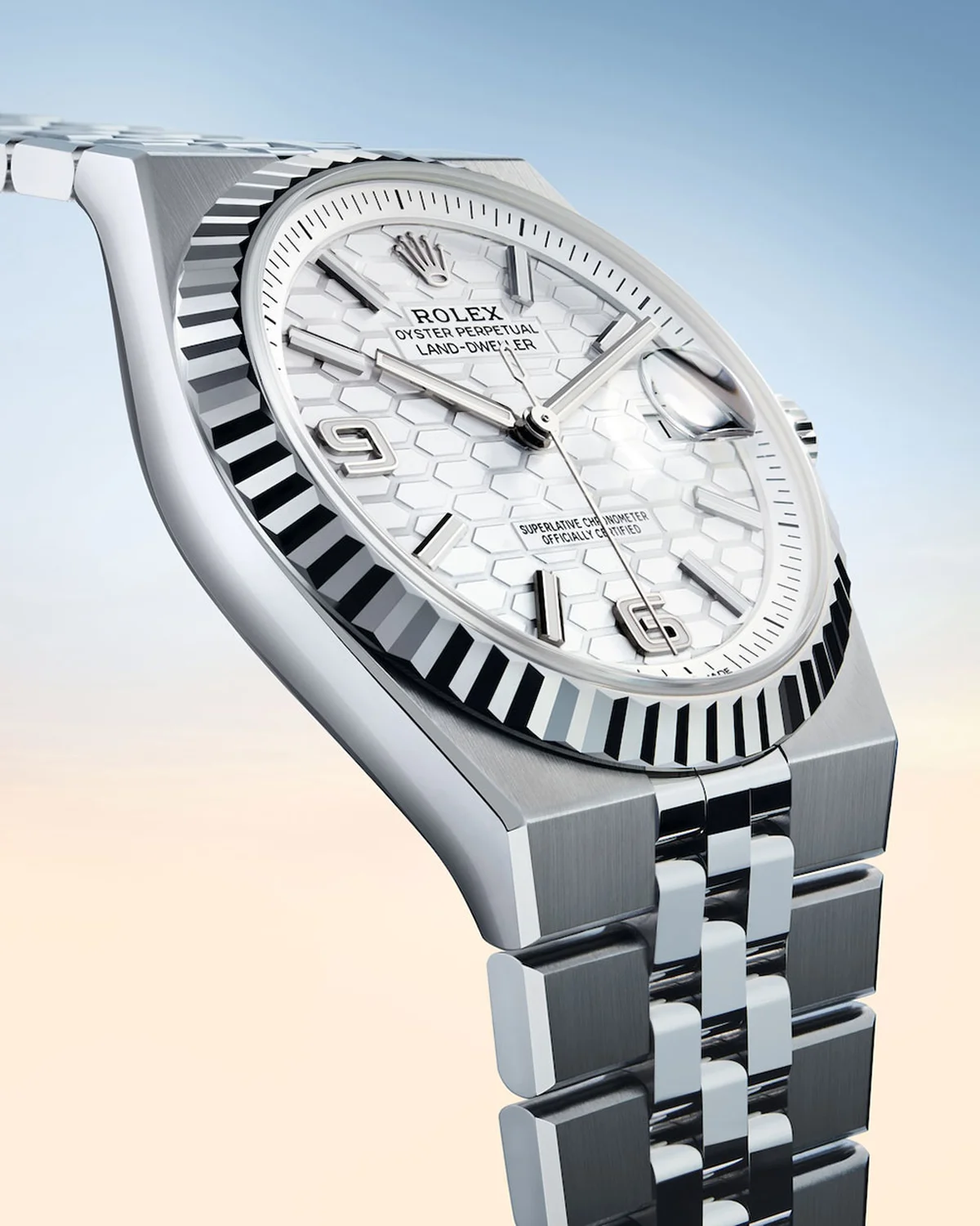 「ランドドゥエラー 40」ウォッチ〈オイスタースチール、WG、ケースサイズ40mm、自動巻〉¥2,255,000 ※予価、今春発売予定