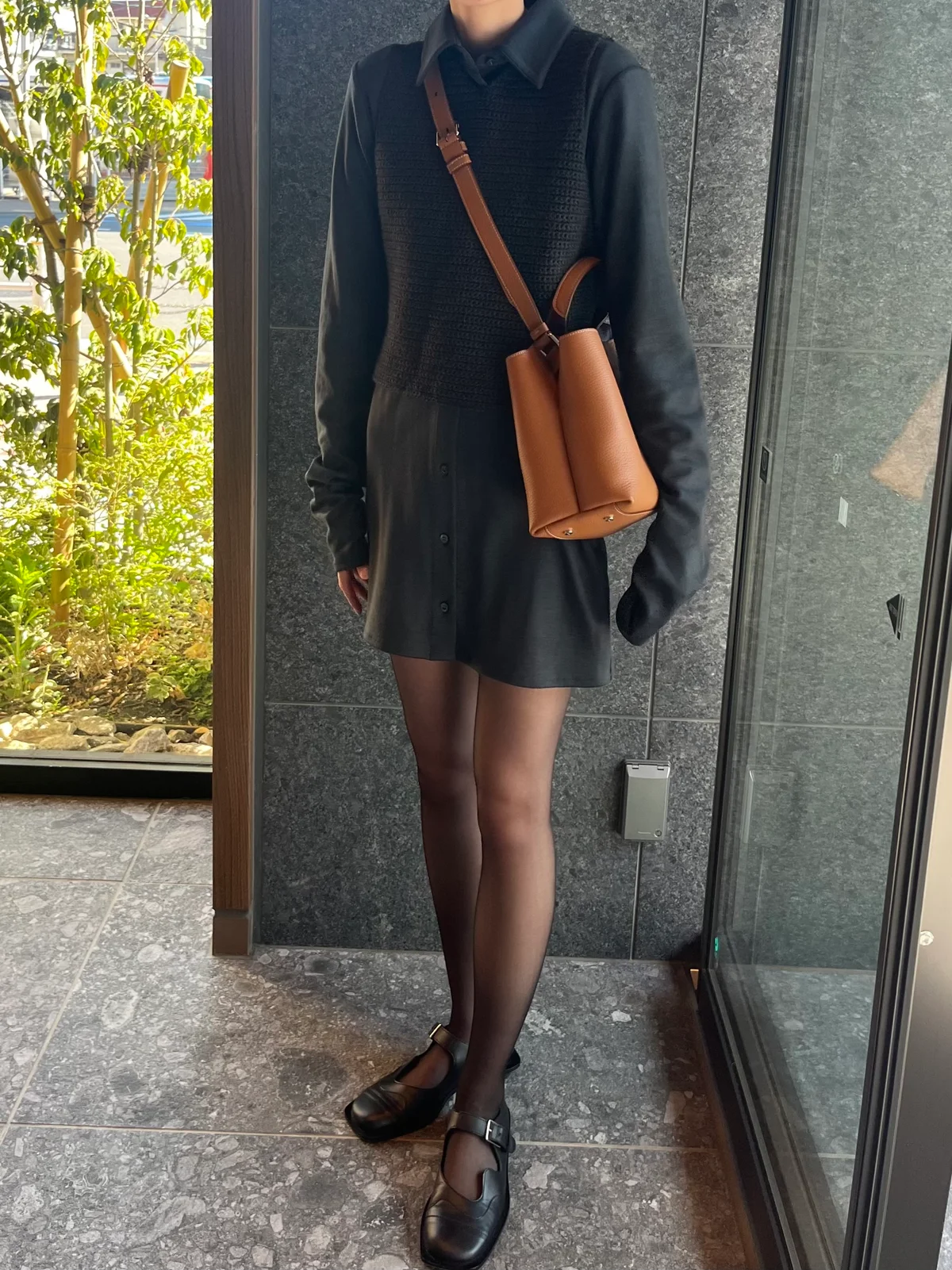 SPURSHOP  トッズ TOD'S ブラウンカラー 着画