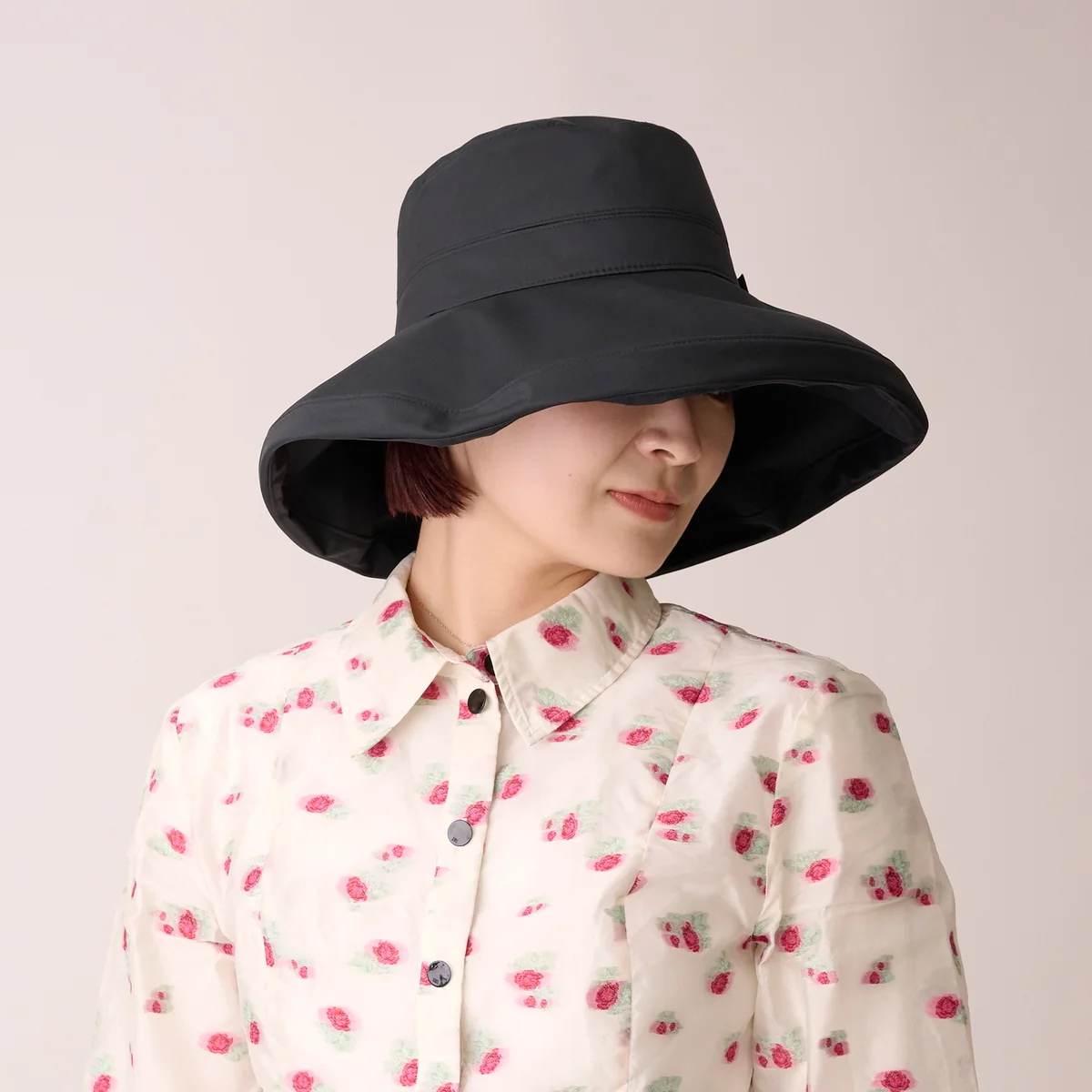 トラベル・ハット ¥8,400/サンバリア100