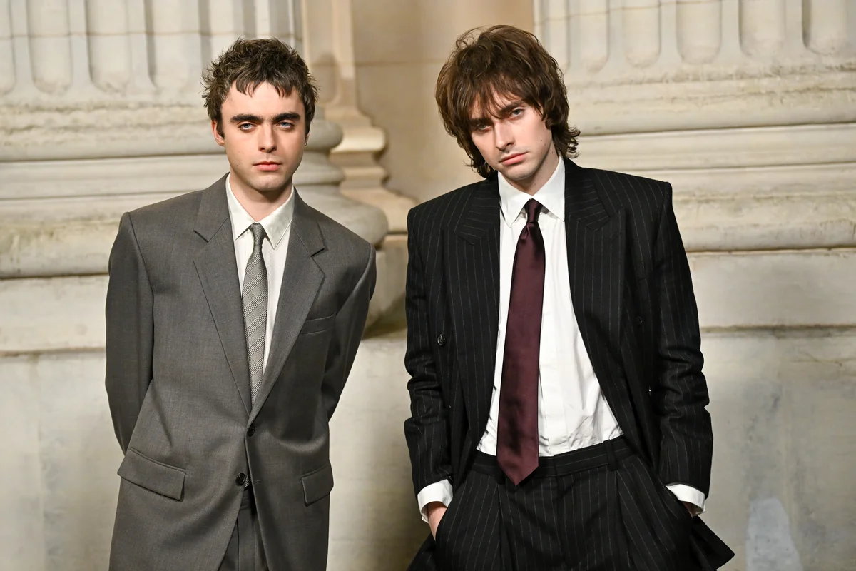 リアム・ギャラガーの息子のレノン・ギャラガーとジーン・ギャラガー