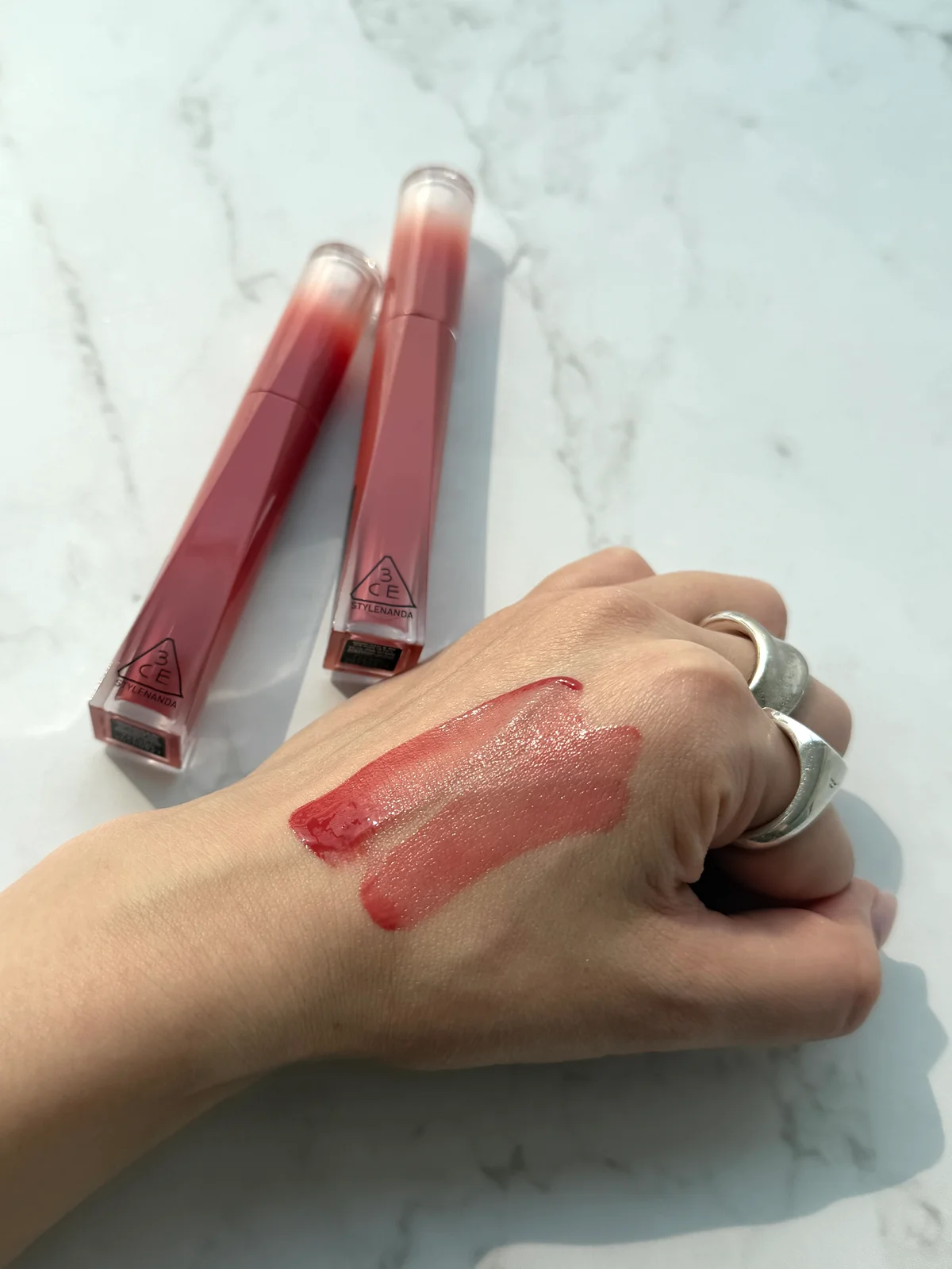 ローズサイ、ピンクスキームのスウォッチ画像