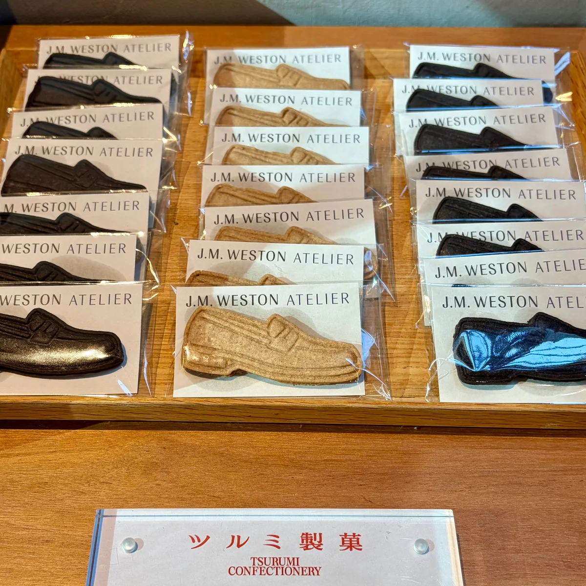 シグネチャーローファー #180の靴型ビスケット画像