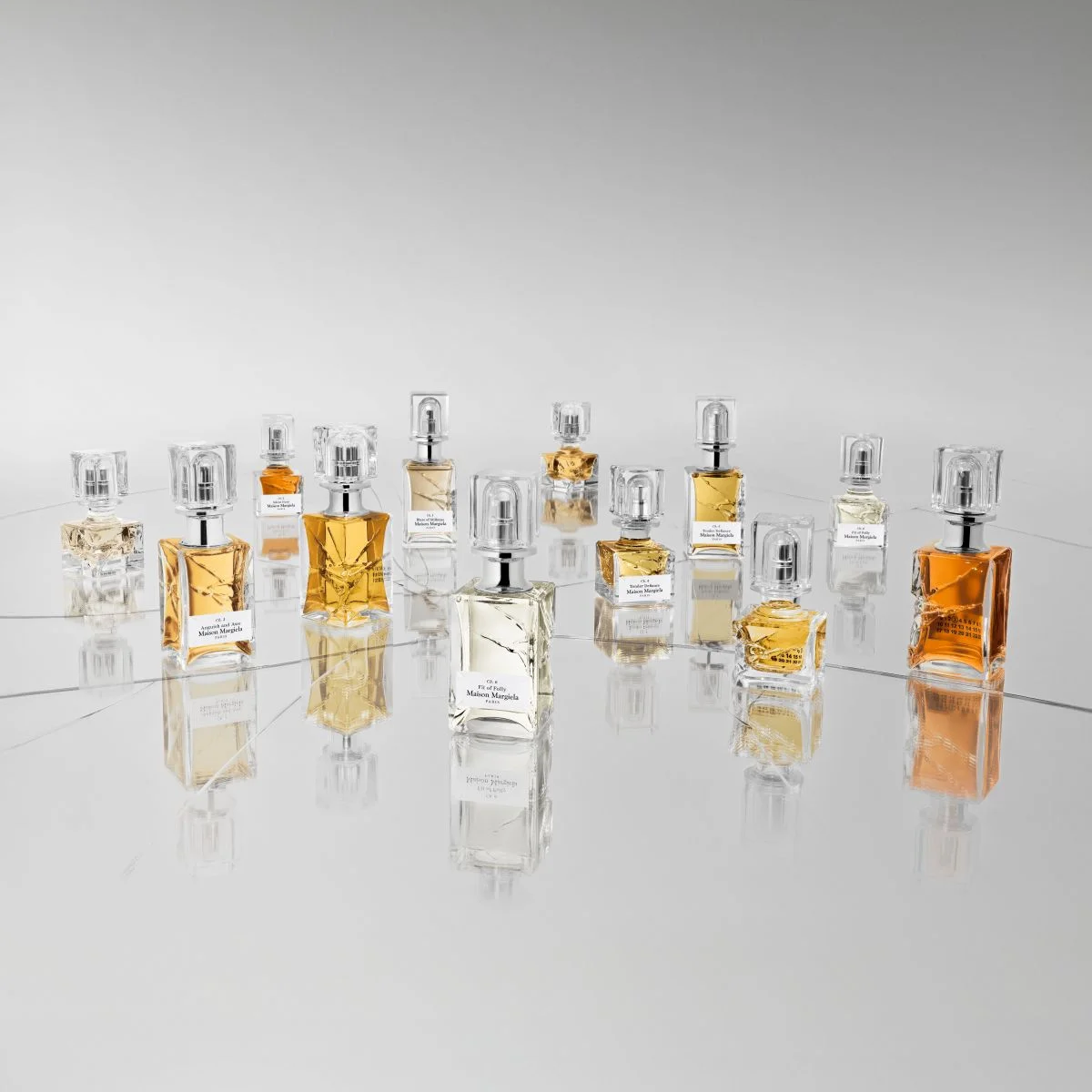 SHISEIDO カラー＋グロウ エンハンサー 全9色 各￥5,500