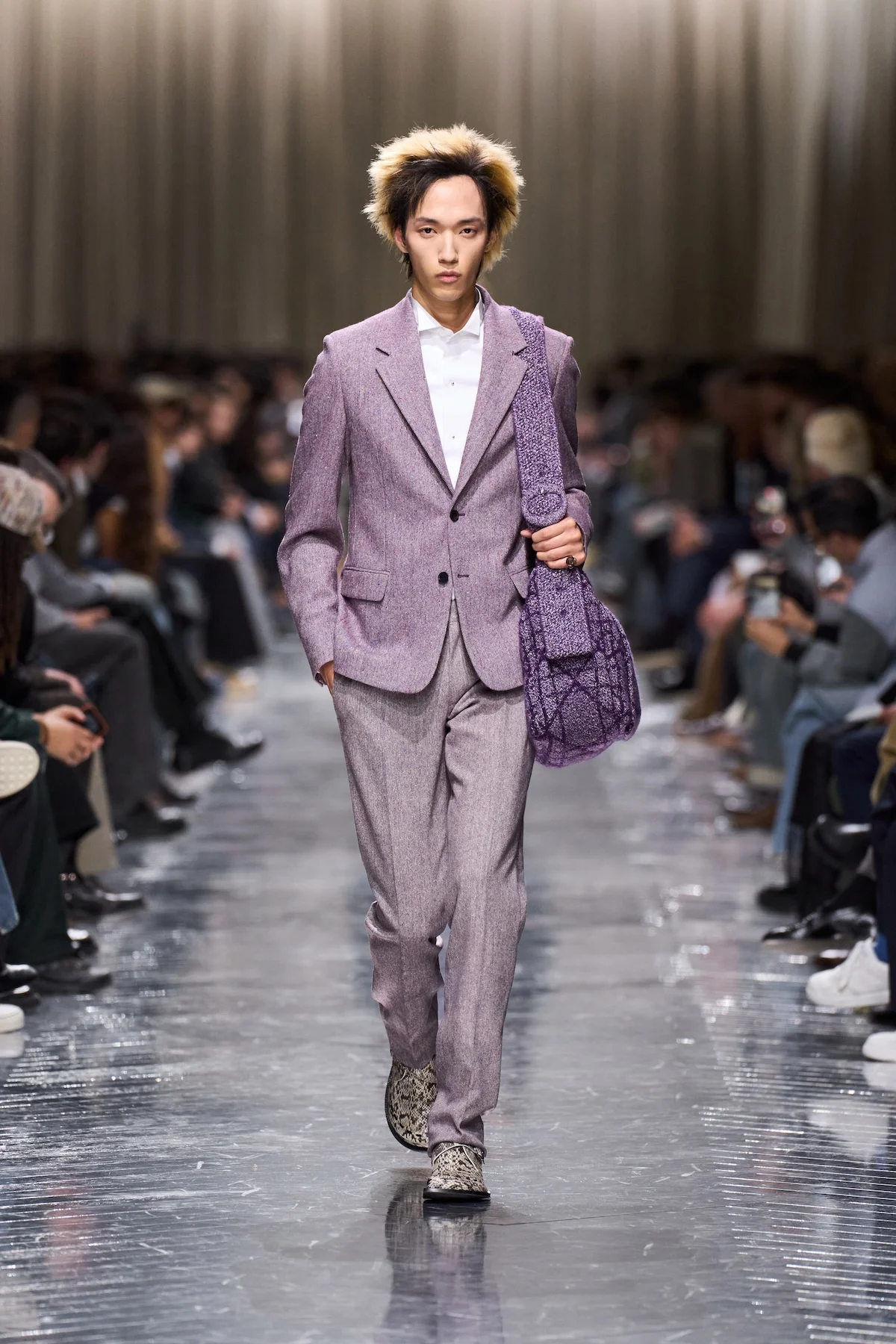 ’26FWメンズコレクション、まずはルイの画像_13