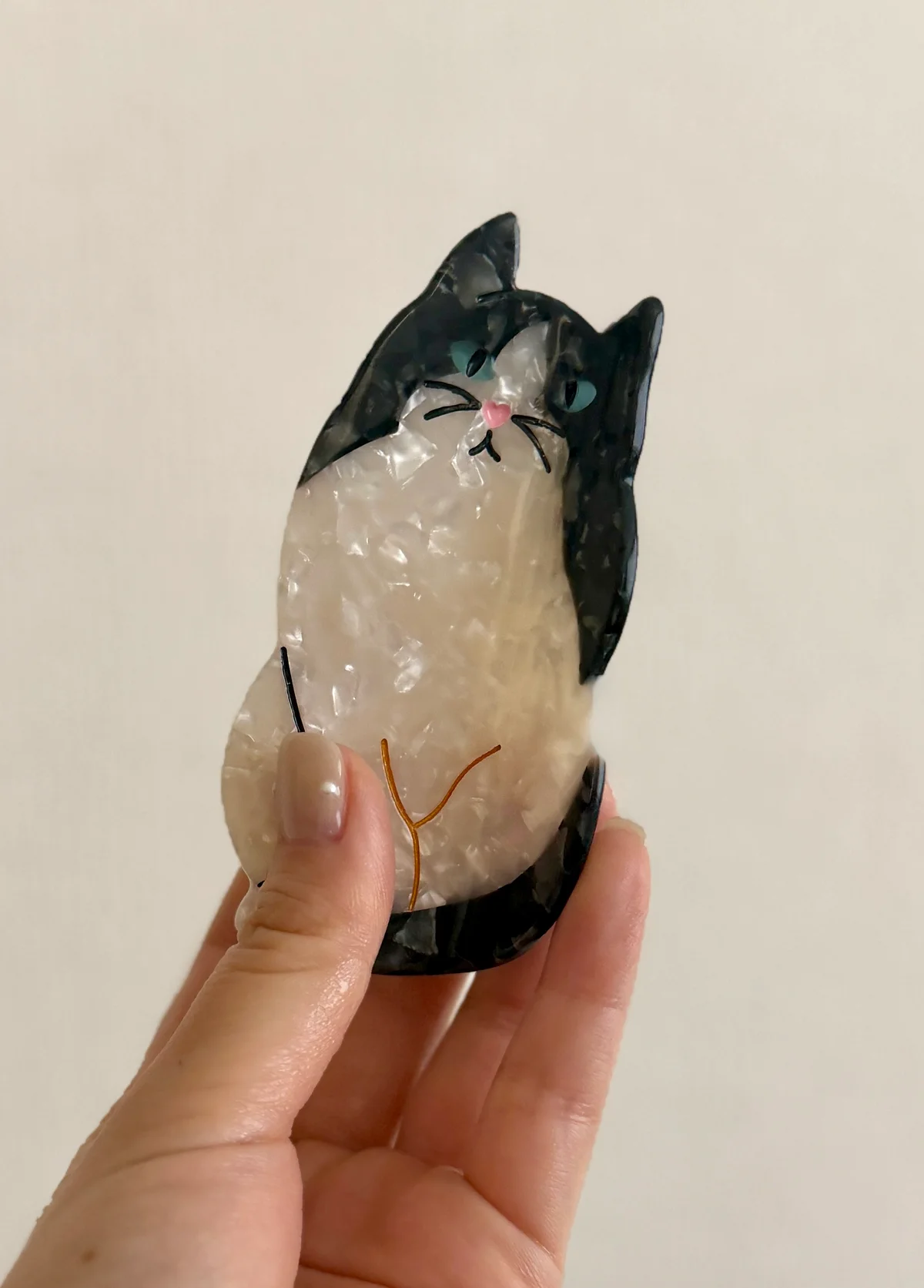 BALLKOSSのハチワレ猫クリップの画像