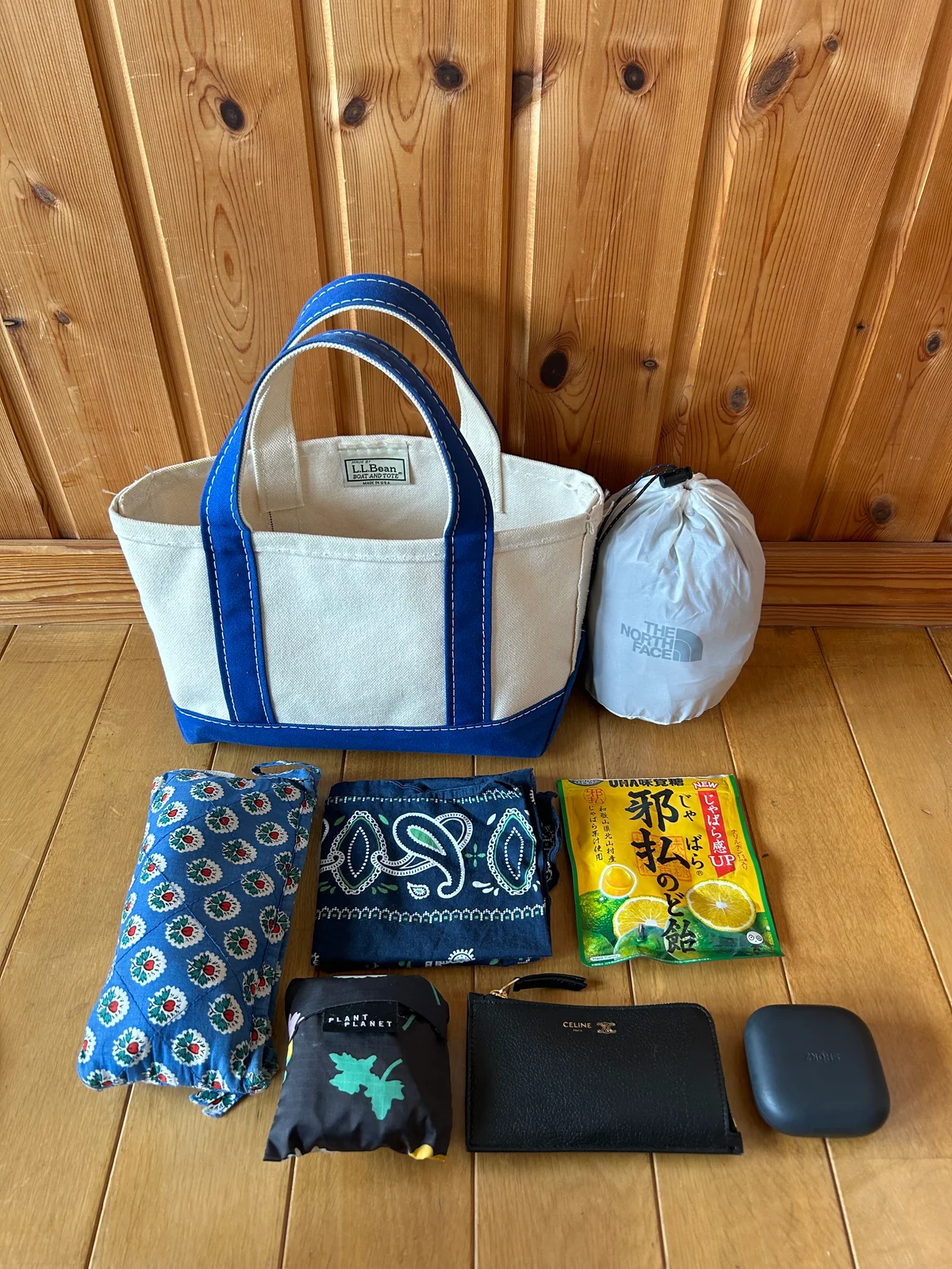 エルエルビーンのボート・アンド・トート、ミニの中身