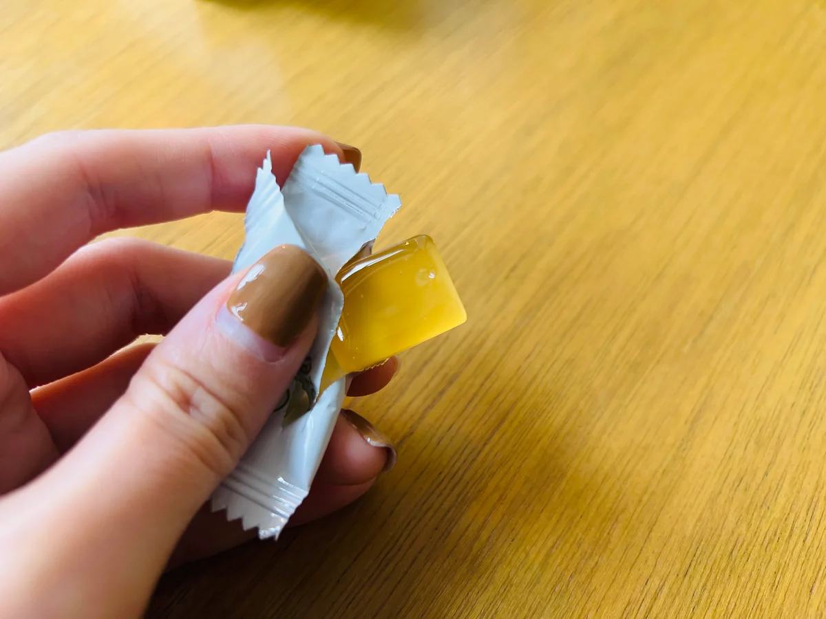 「olea OLIREX Lozenge－D」　のど飴写真