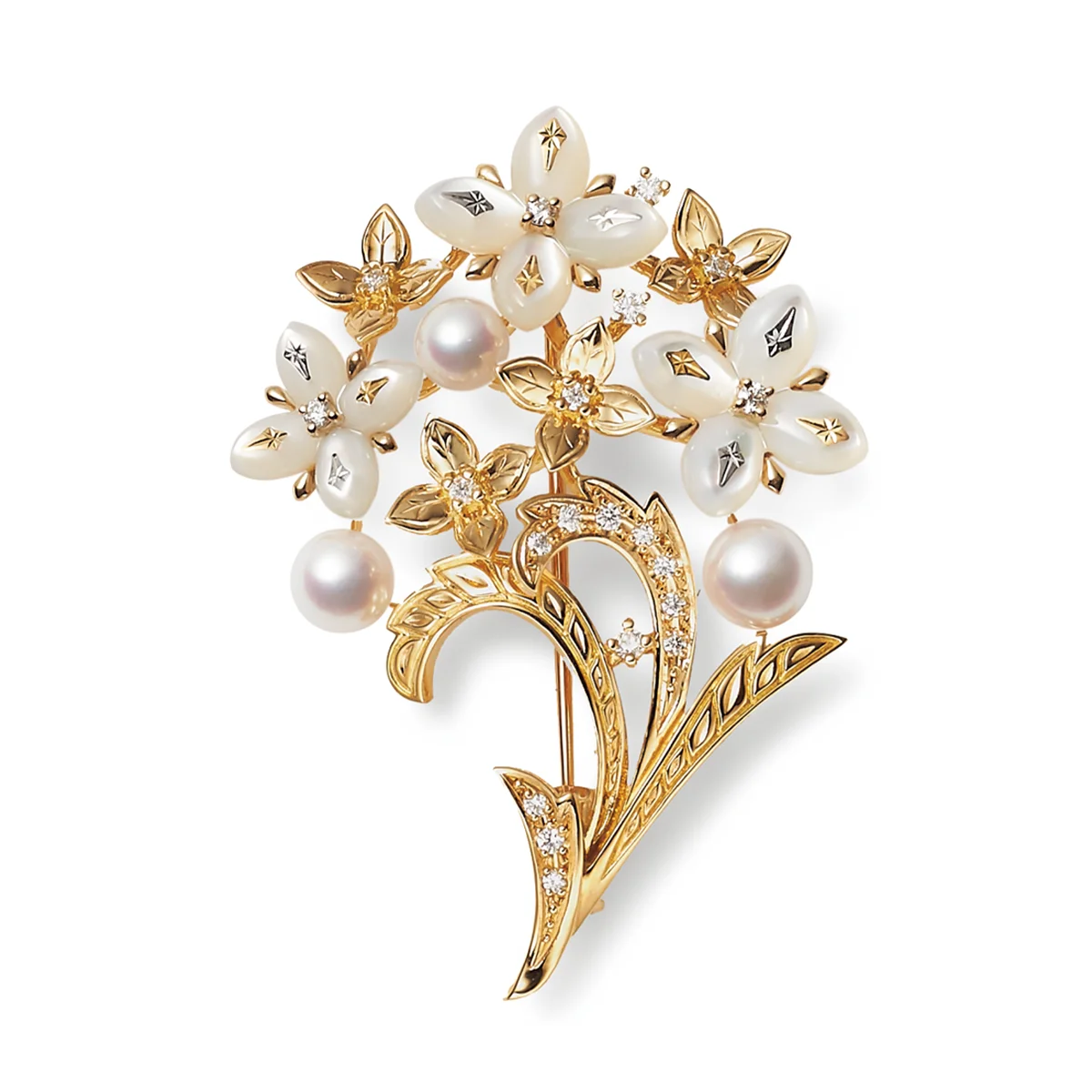 ミキモトのブローチ