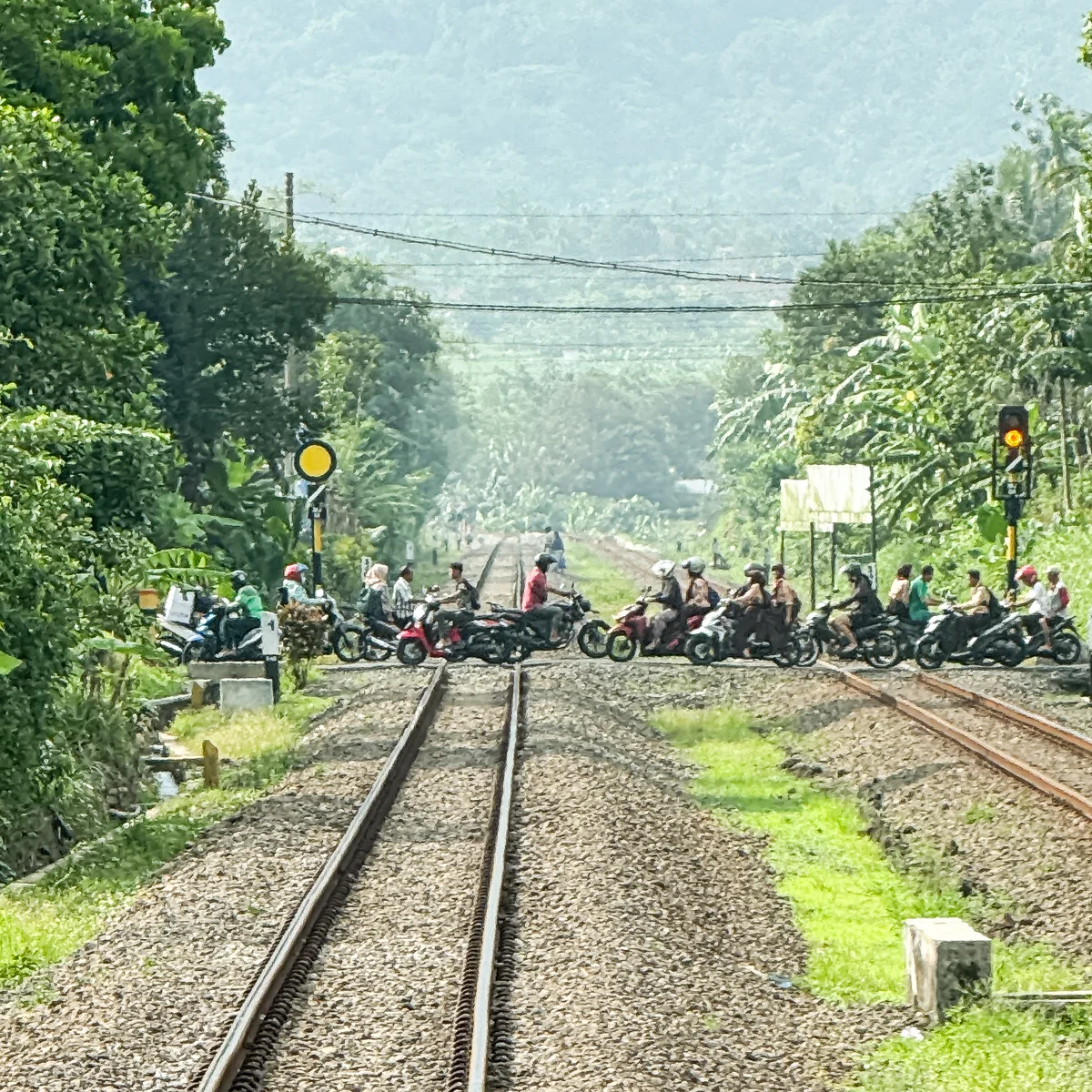 【アマンの特別な列車旅】でジョグジャカルの画像_33