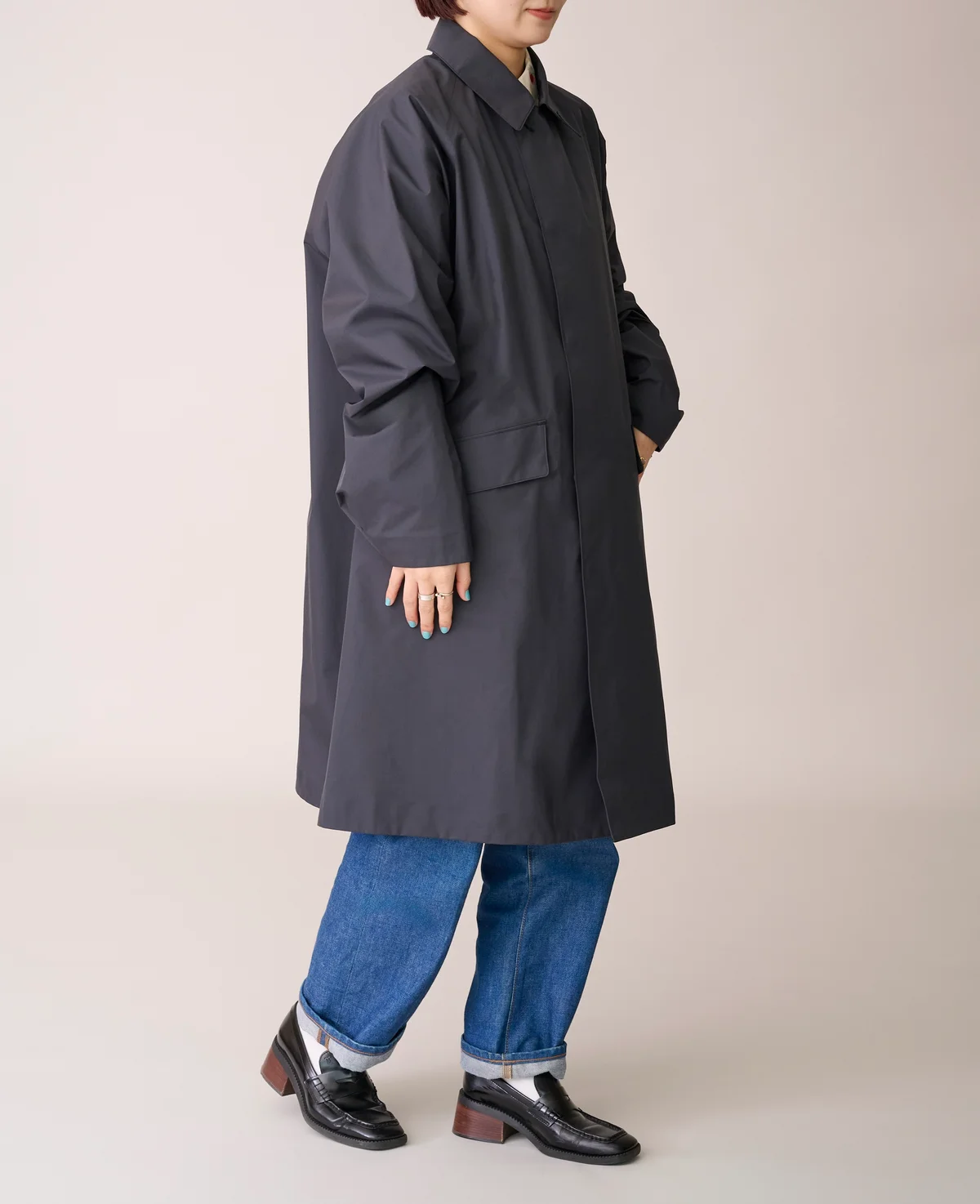 ゴアテックススリークオーターオーバーコート ¥108,900/ゴールドウイン