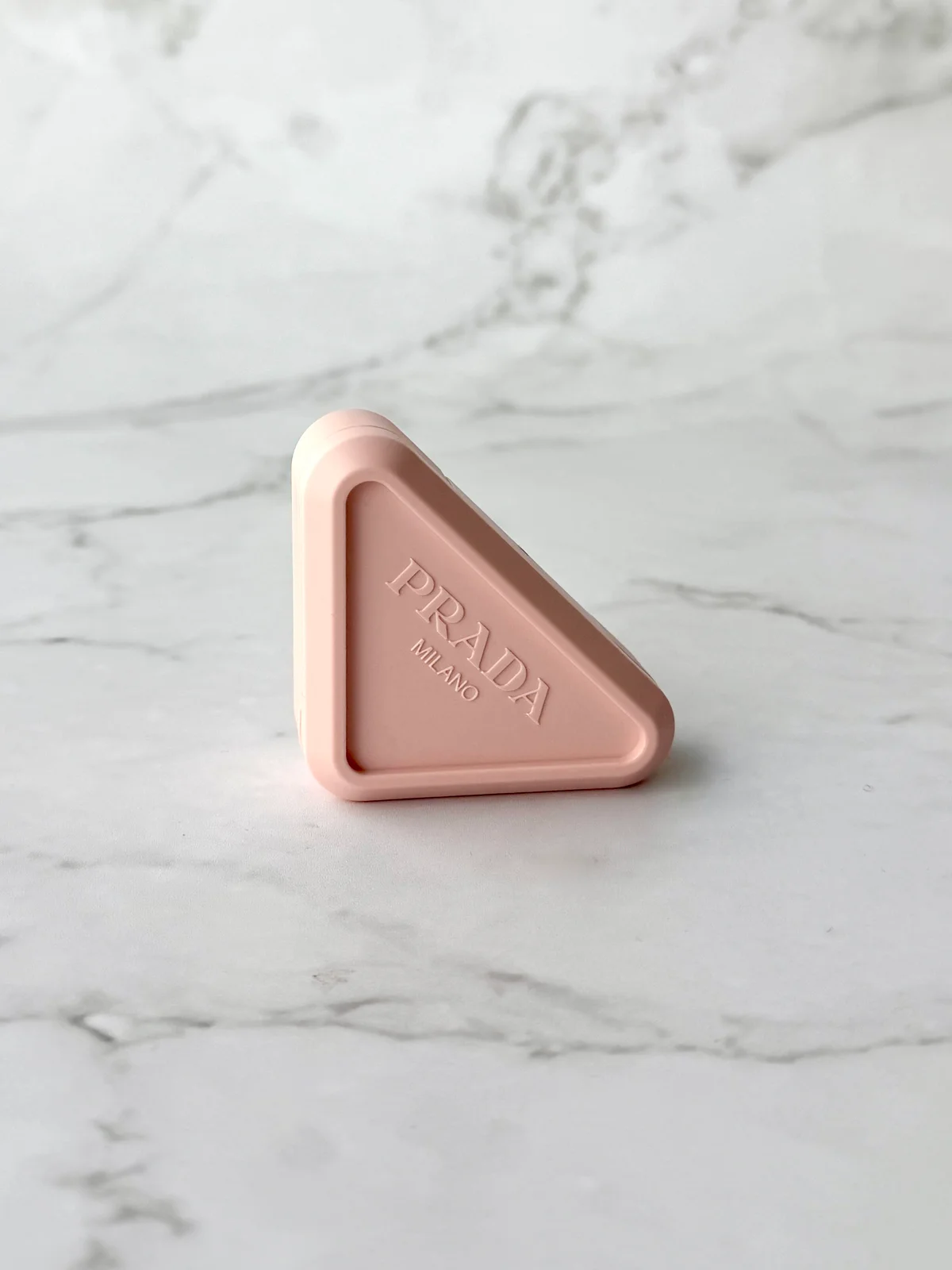 プラダ タッチの画像