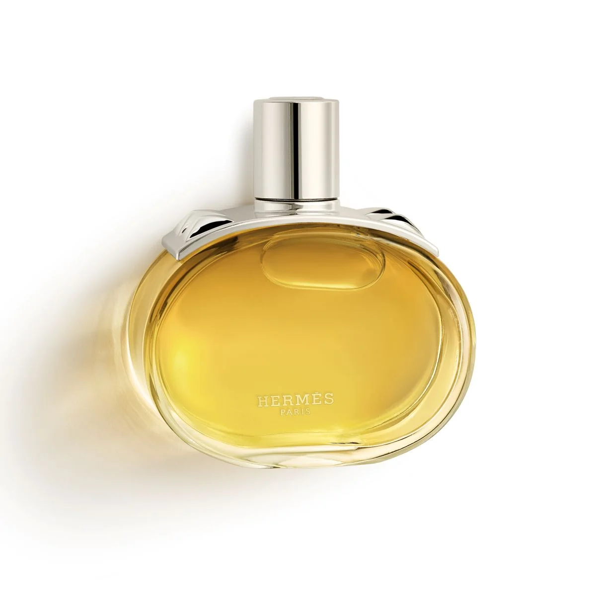 エルメス オードパルファム アンタンス 30ml ¥14,080/60ml ¥20,350/100ml ¥27,610/レフィル 125ml ¥27,610/ノマドスプレー 15ml×4本