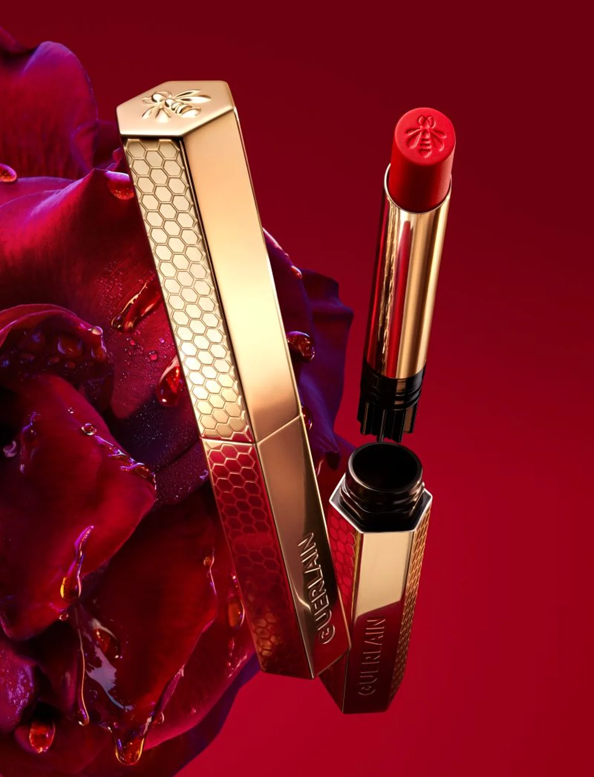 リフィルは、ゲラン公式オンラインブティック、ラ ブティック ゲラン ギンザ シックス：全20色展開（その他店舗：各店舗展開色のみ、順次受注オーダー開始予定）