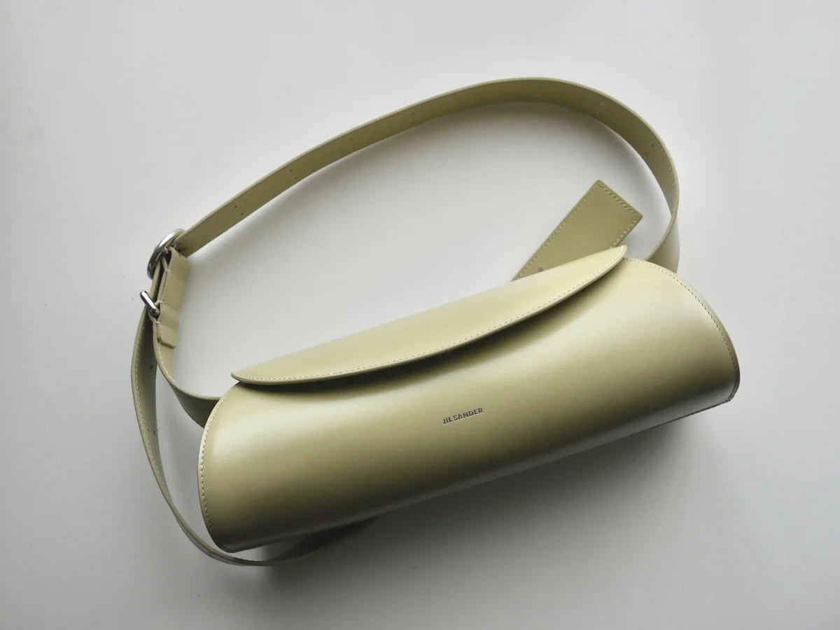 カンノーロ バッグ