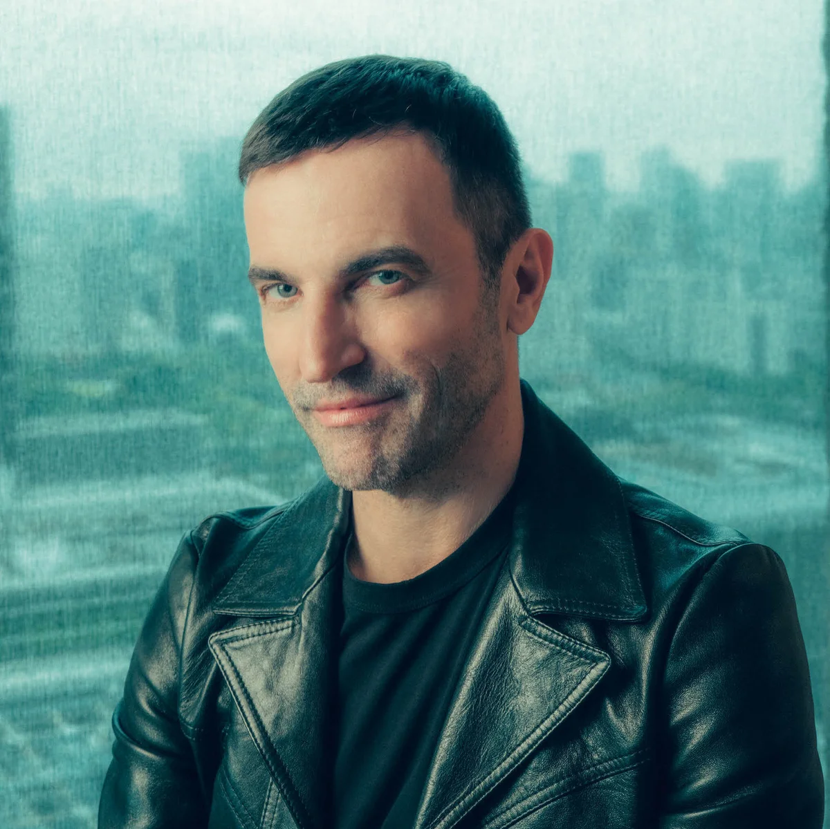 NICOLAS GHESQUIÈREプロフィール画像