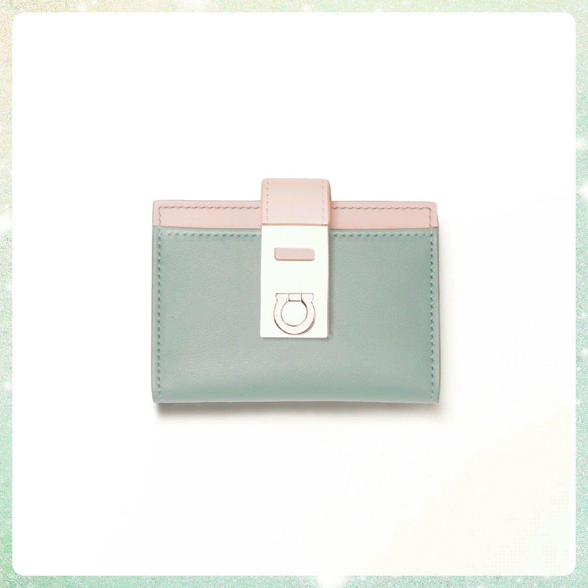 フェラガモ　Ferragamo　財布　カードケース「HUG（ハグ）」〈H7.5×W10.5×D1.5cm〉￥62,700