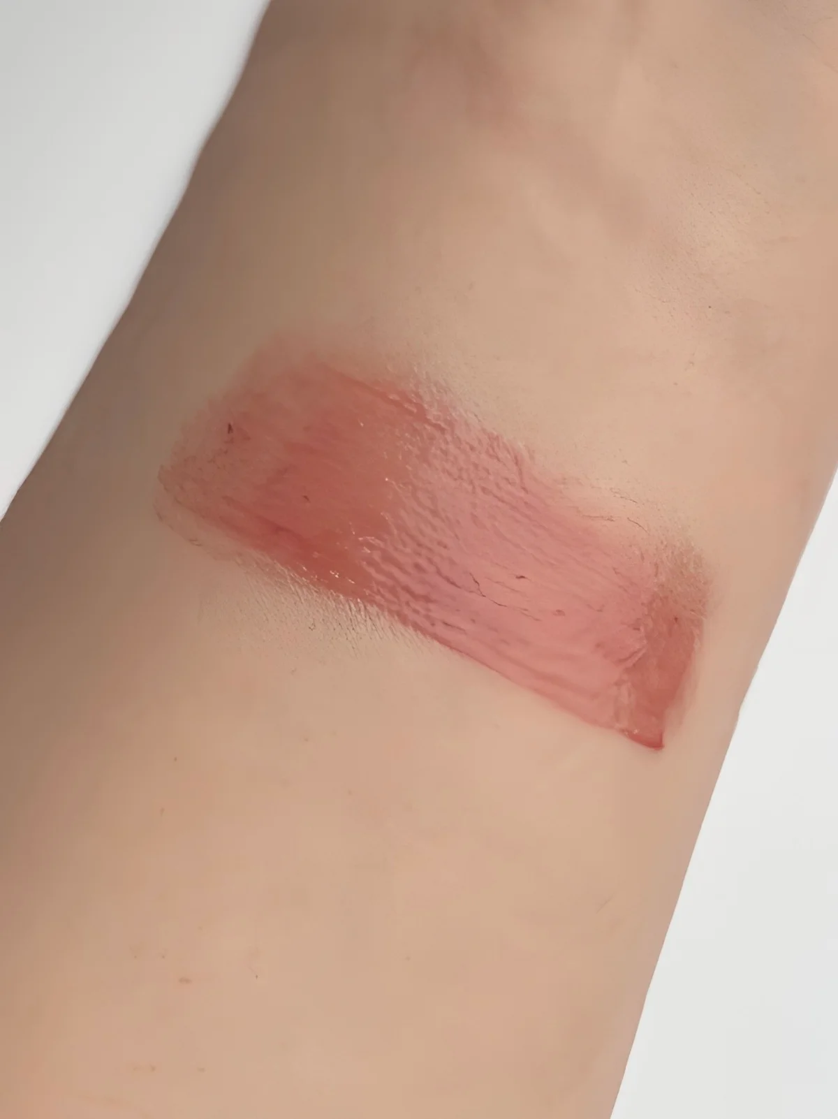 ミルクタッチ ジェリーフィットティンティッドグロウティント ショコラムード 15のスウォッチ