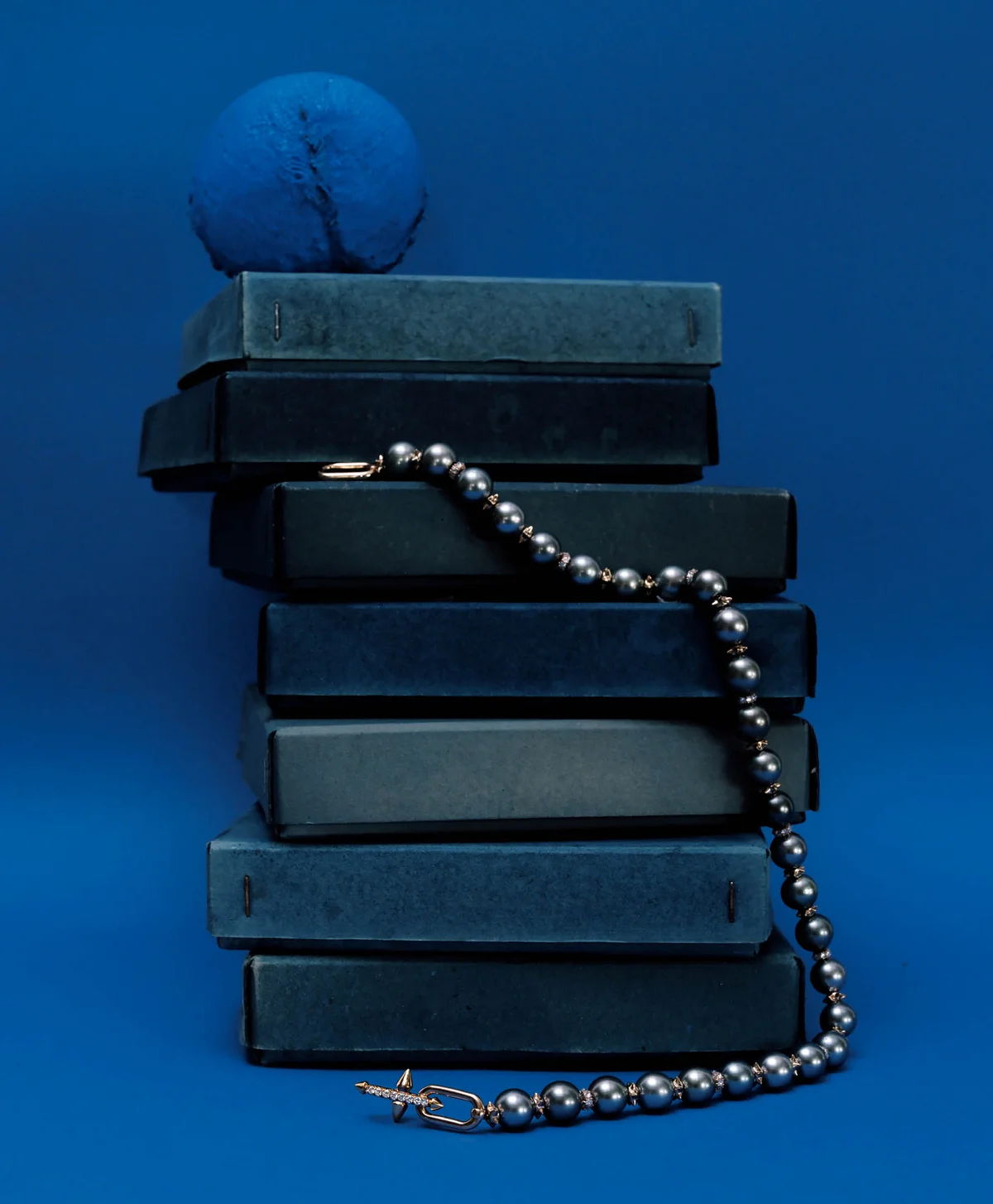 ティファニーの黒蝶真珠ネックレス