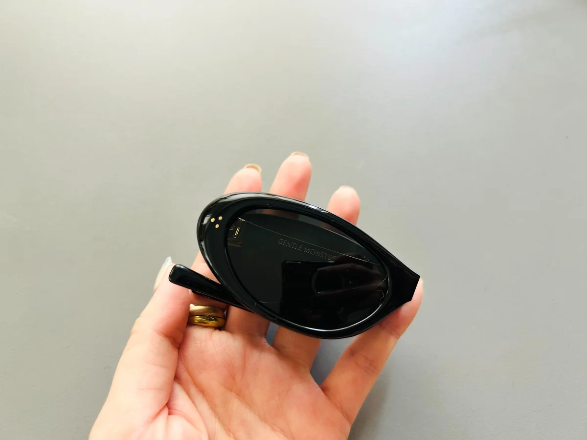 ジェントルモンスター　折りたたみサングラス　ポケットコレクション