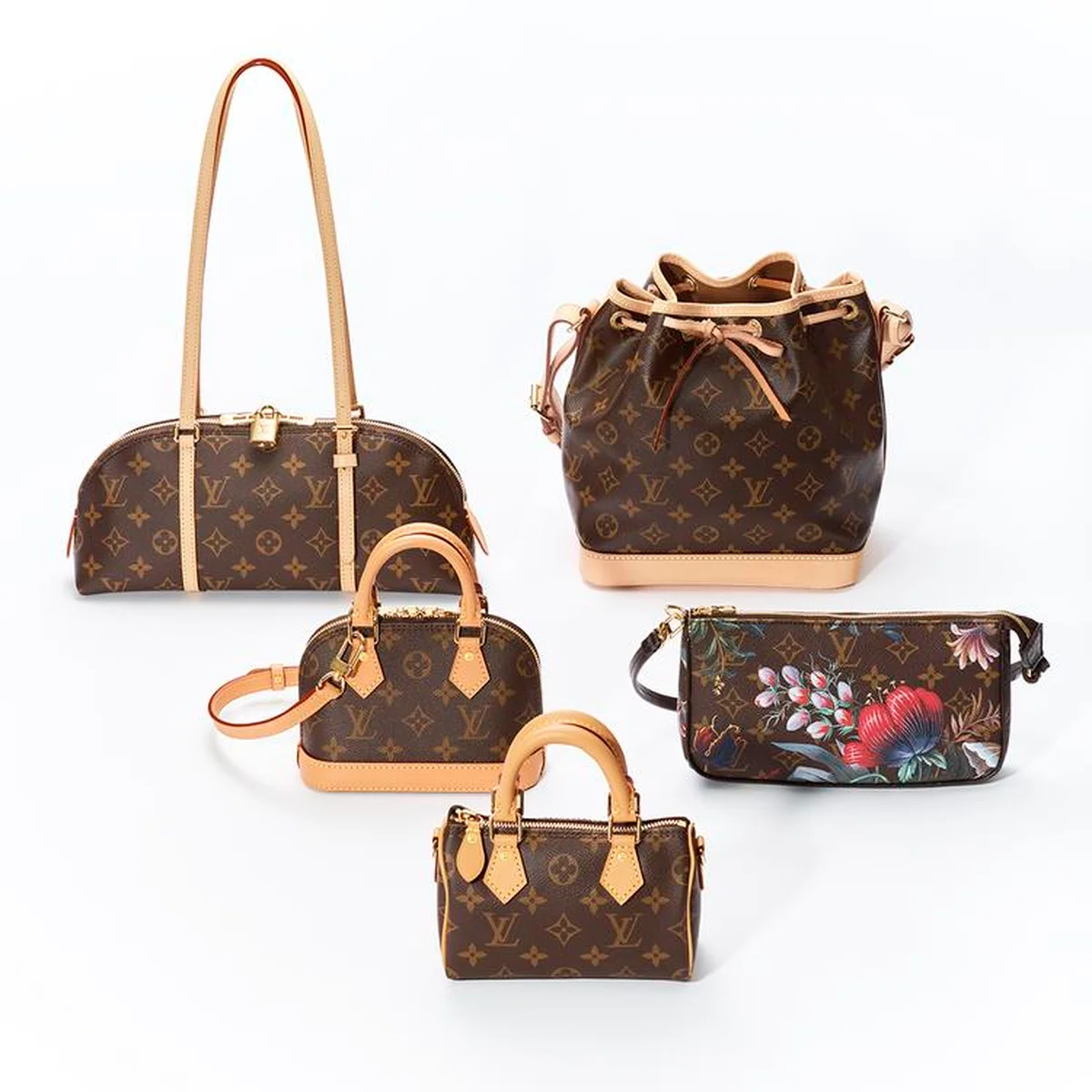 2026年春夏コレクションのモノグラム・バッグ