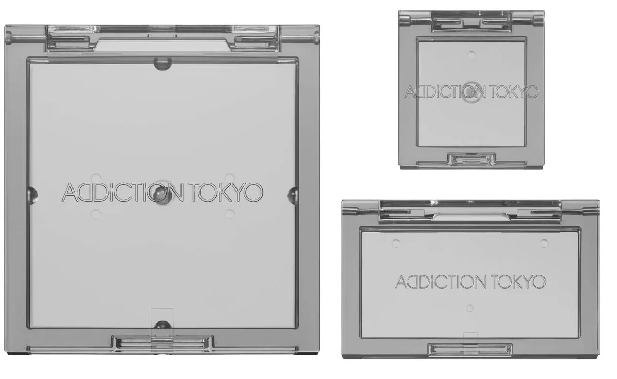 左／アディクション ケース Ⅳ ￥990　右上／同 ケース Ⅰ ￥440　右下／同 ケース Ⅱ ￥550〈2025年8月1日発売〉